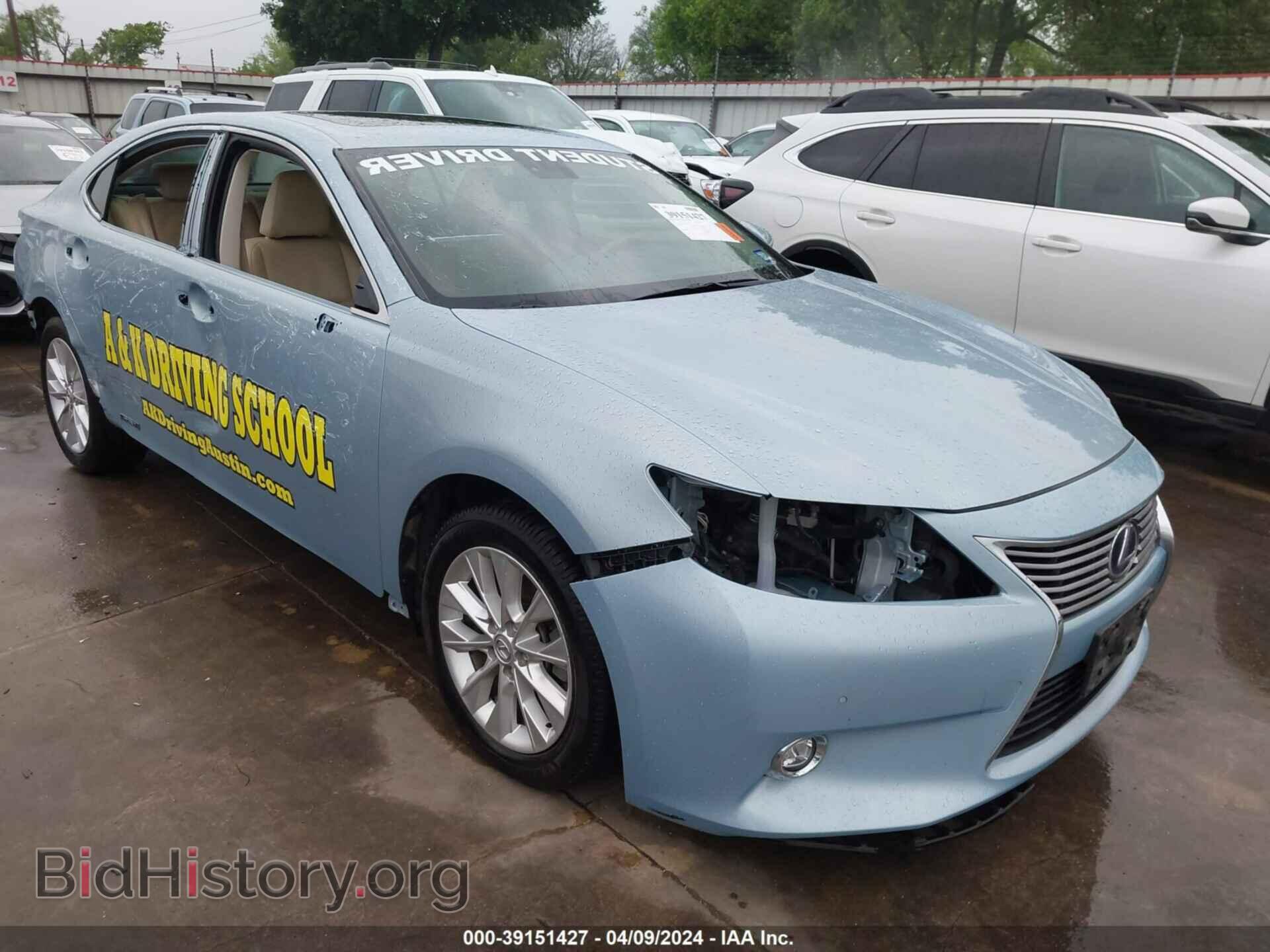 Photo JTHBW1GG5D2036999 - LEXUS ES 300H 2013