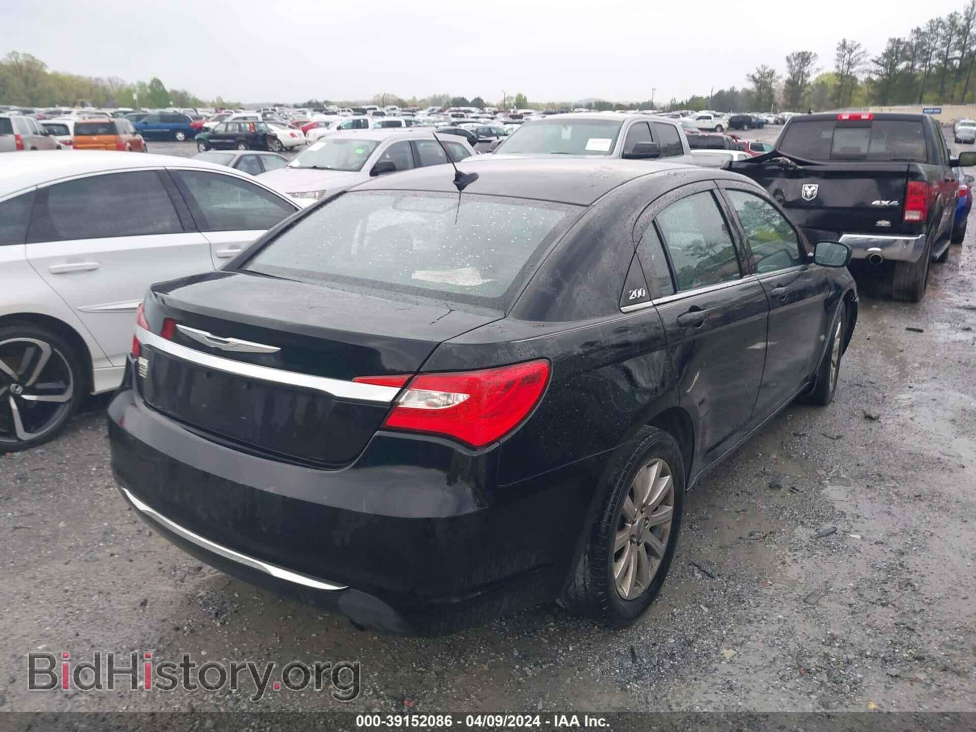 2013 CHRYSLER 200 - VIN: 1C3CCBBB8DN505604 - Фото 4