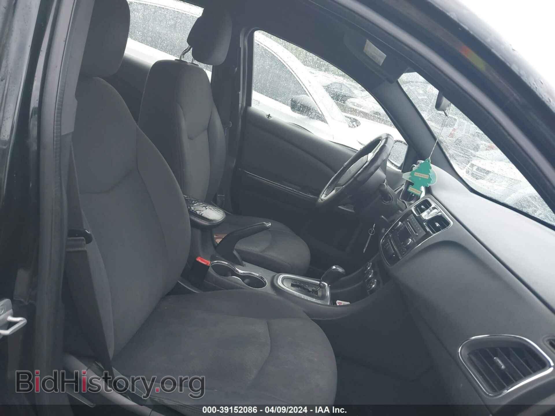 2013 CHRYSLER 200 - VIN: 1C3CCBBB8DN505604 - Фото 5