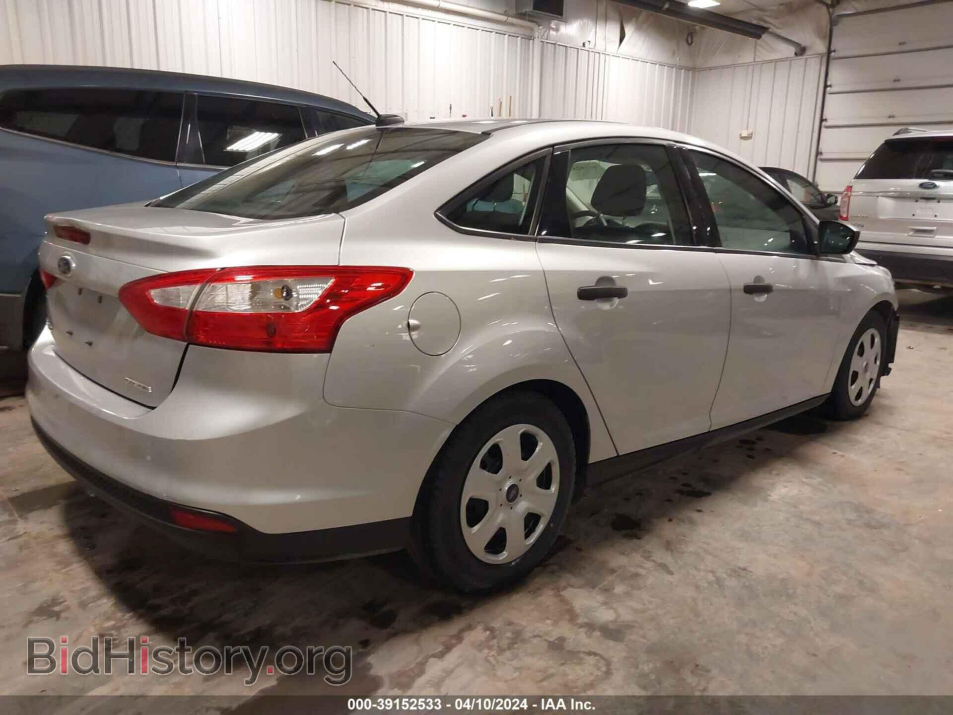 2014 FORD FOCUS - VIN: 1FADP3E27EL224094 - Фото 4