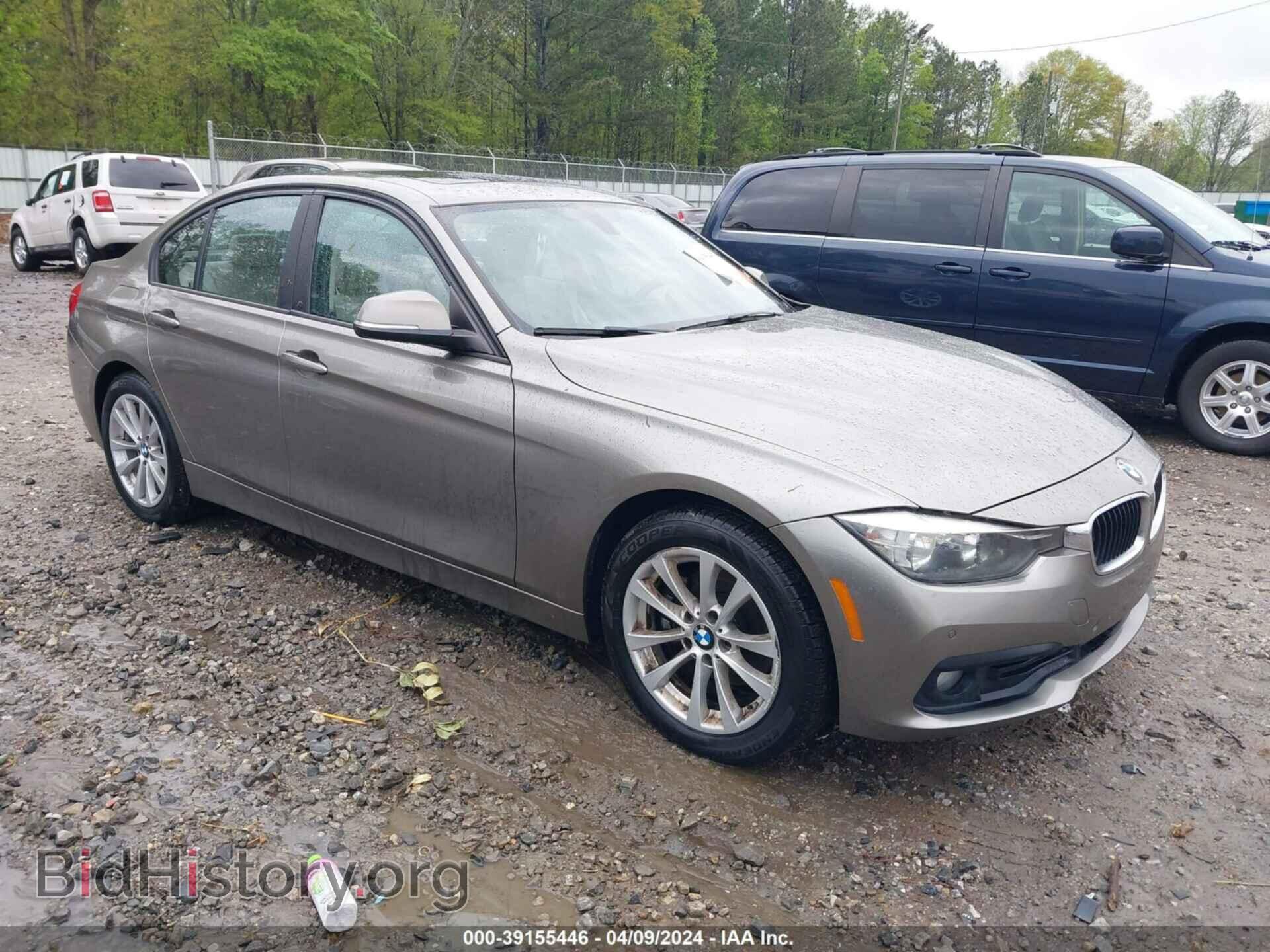 Photo WBA8E1G58GNU12057 - BMW 320I 2016