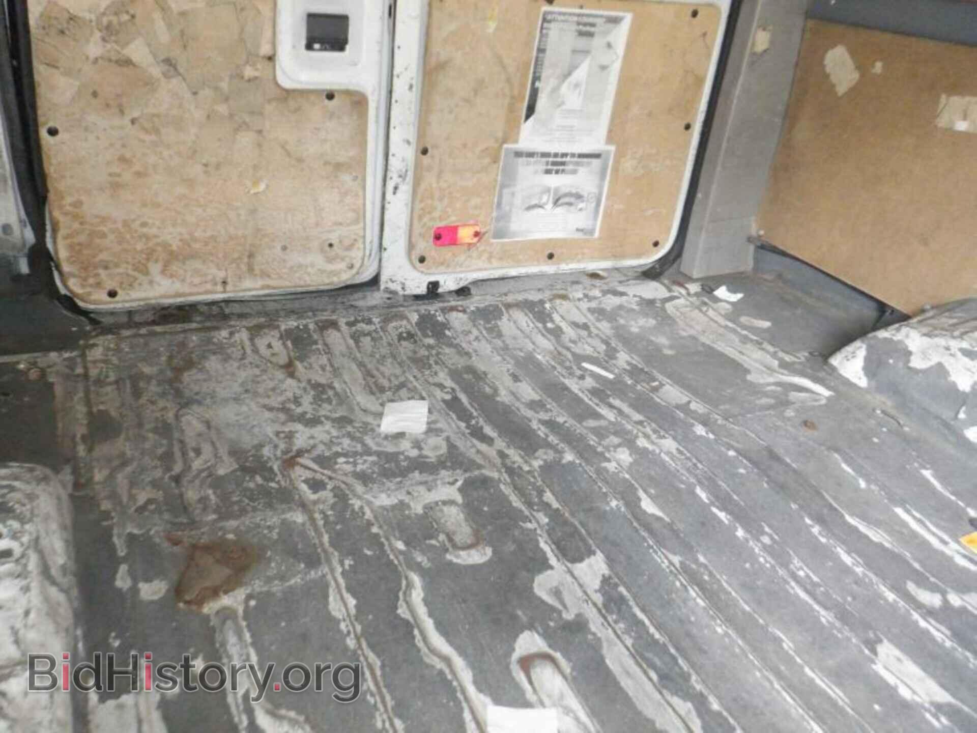 2010 FORD ECONOLINE - VIN: 1FTNE1EW3ADA91219 - Photo 6