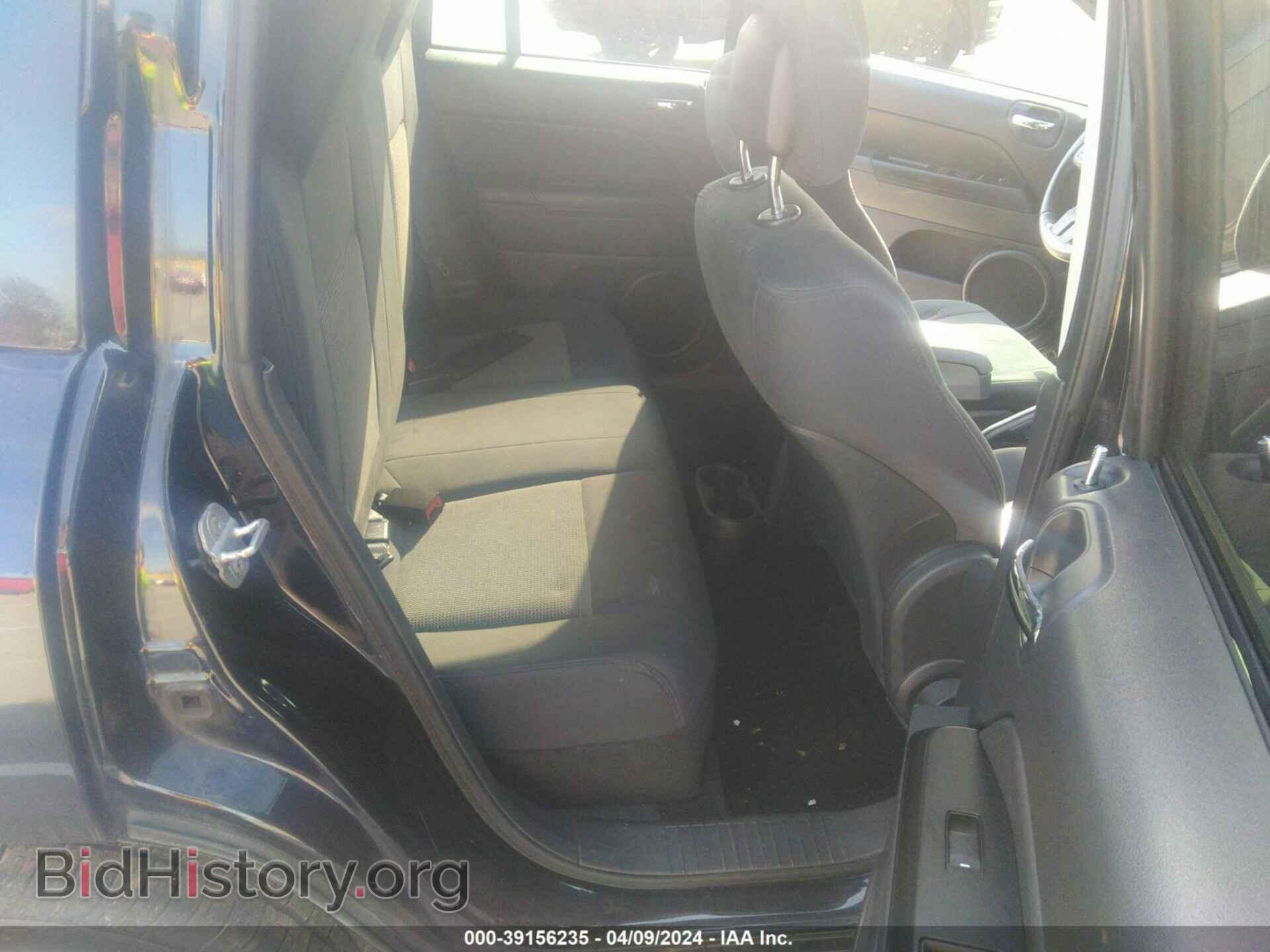 2011 JEEP COMPASS - VIN: 1J4NF1FB3BD135661 - Photo 8