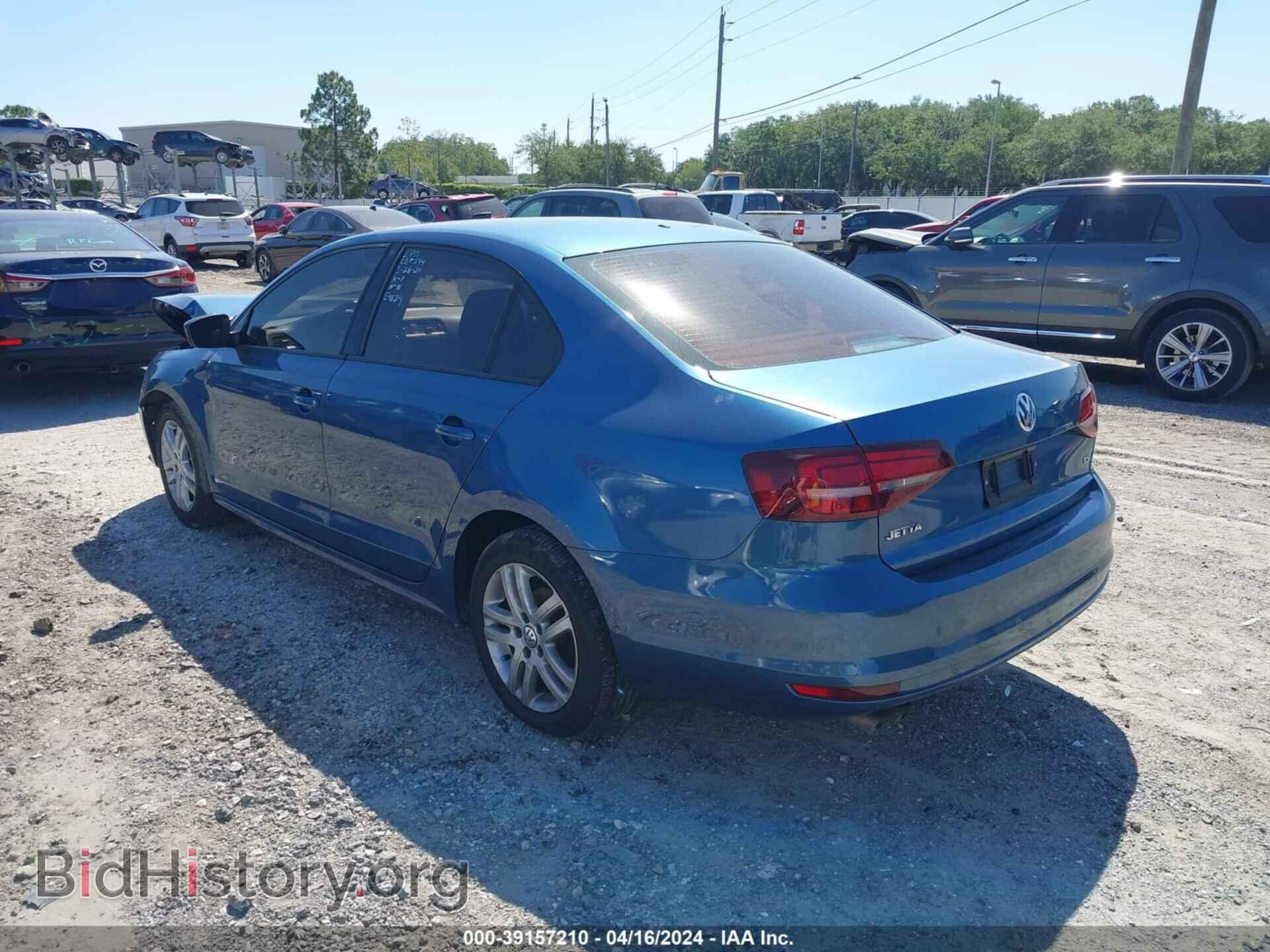 2018 VOLKSWAGEN JETTA - VIN: 3VW2B7AJ3JM251660 - Фото 3