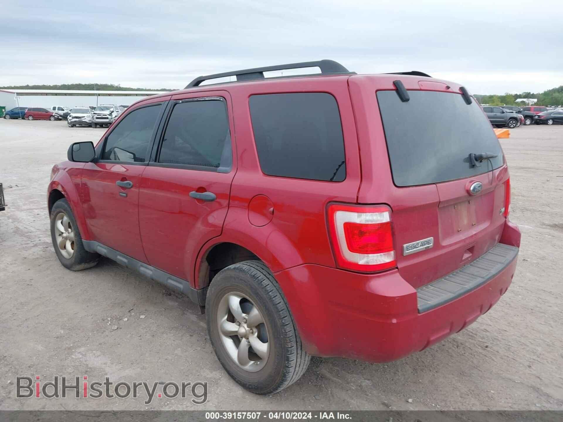2011 FORD ESCAPE - VIN: 1FMCU0DG0BKA08949 - Фото 3