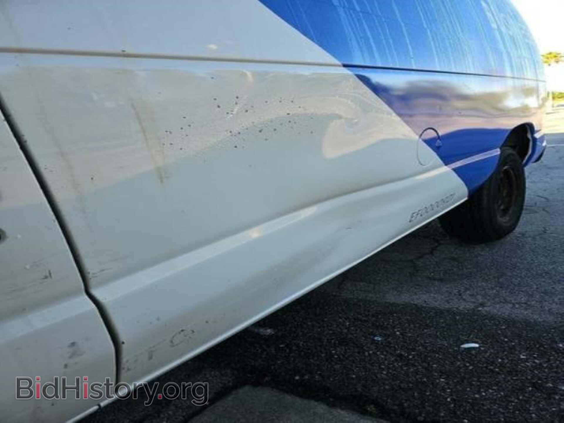 2011 FORD E-250 - VIN: 1FTNE2EL1BDA75694 - Photo 4