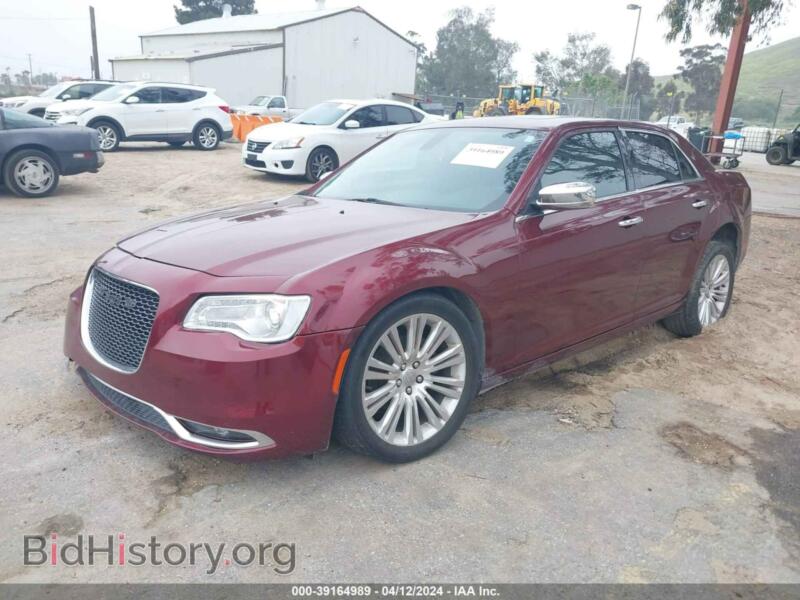 2016 Chrysler 300C (VIN 2C3CCAEG8GH181648) — фото 2 из 18
