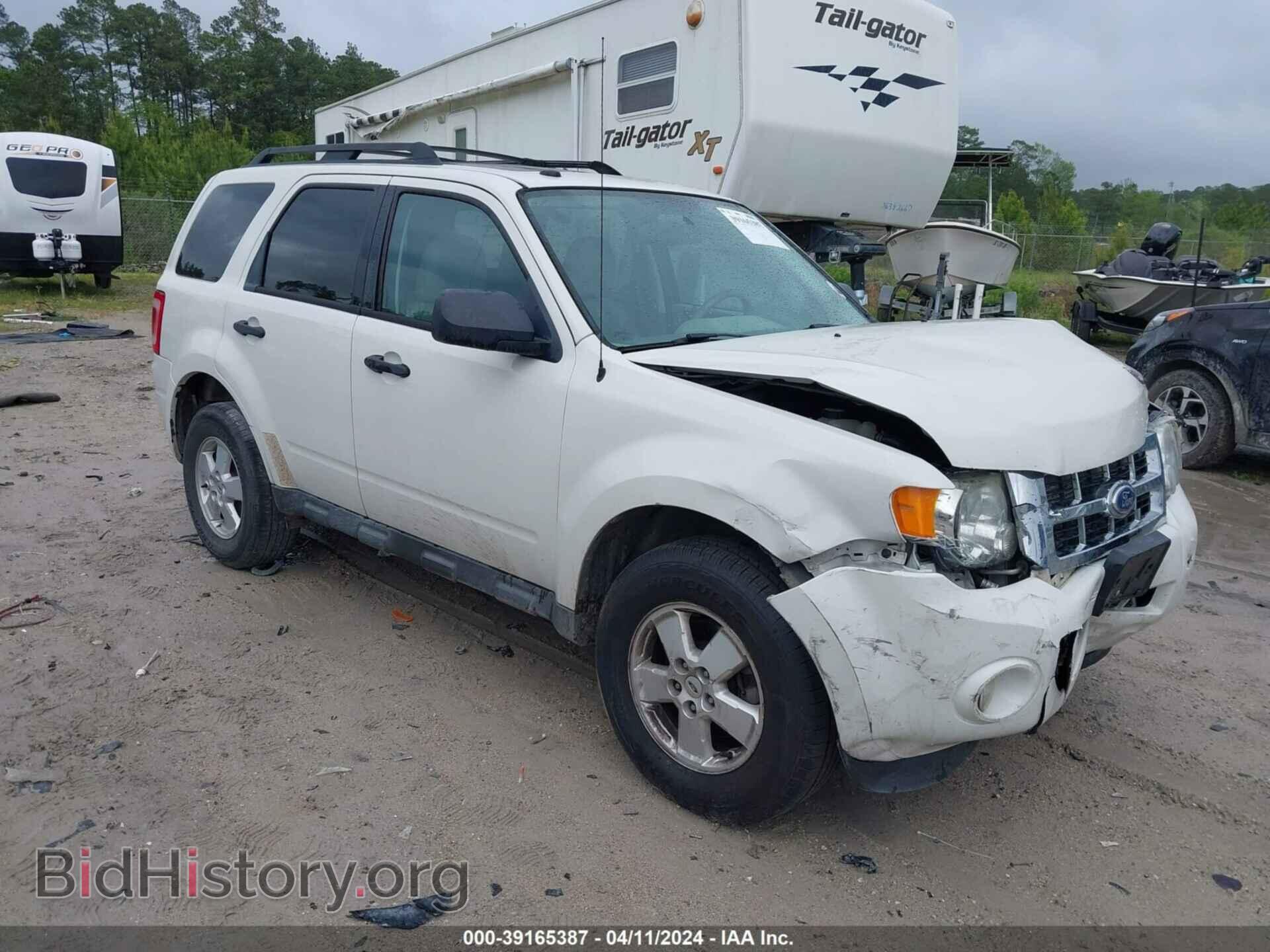 Фотография 1FMCU0D76CKB37196 - FORD ESCAPE 2012