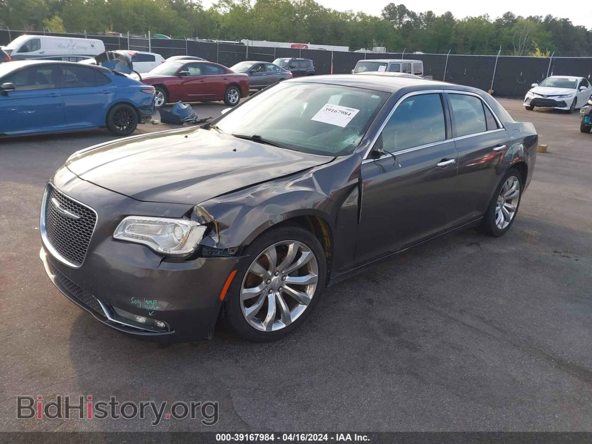 2018 CHRYSLER 300 - VIN: 2C3CCAEG2JH123283 - Фото 2