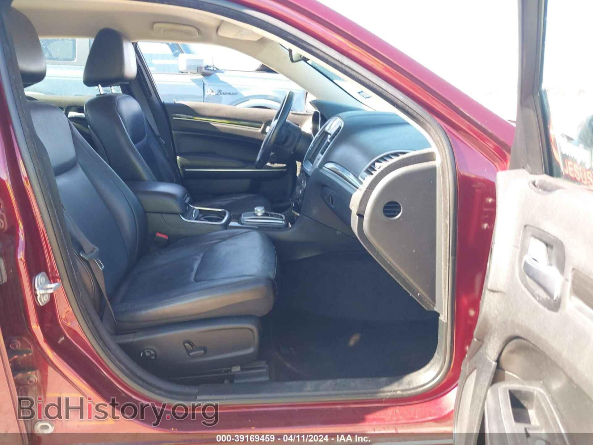 2017 CHRYSLER 300 - VIN: 2C3CCAAG8HH552959 - Фото 5