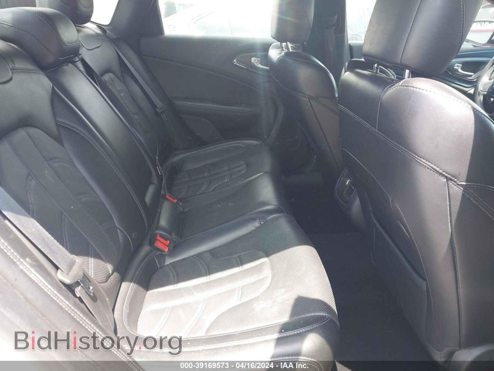 2015 CHRYSLER 200 - VIN: 1C3CCCDG9FN620357 - Photo 8