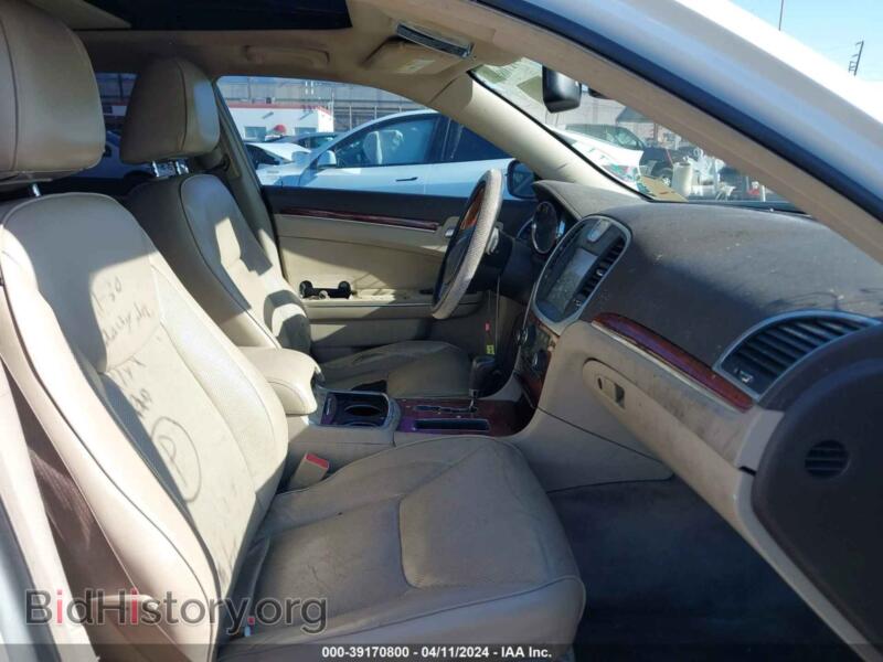 2011 Chrysler 300C (VIN 2C3CA6CT0BH541104) — фото 5 из 11