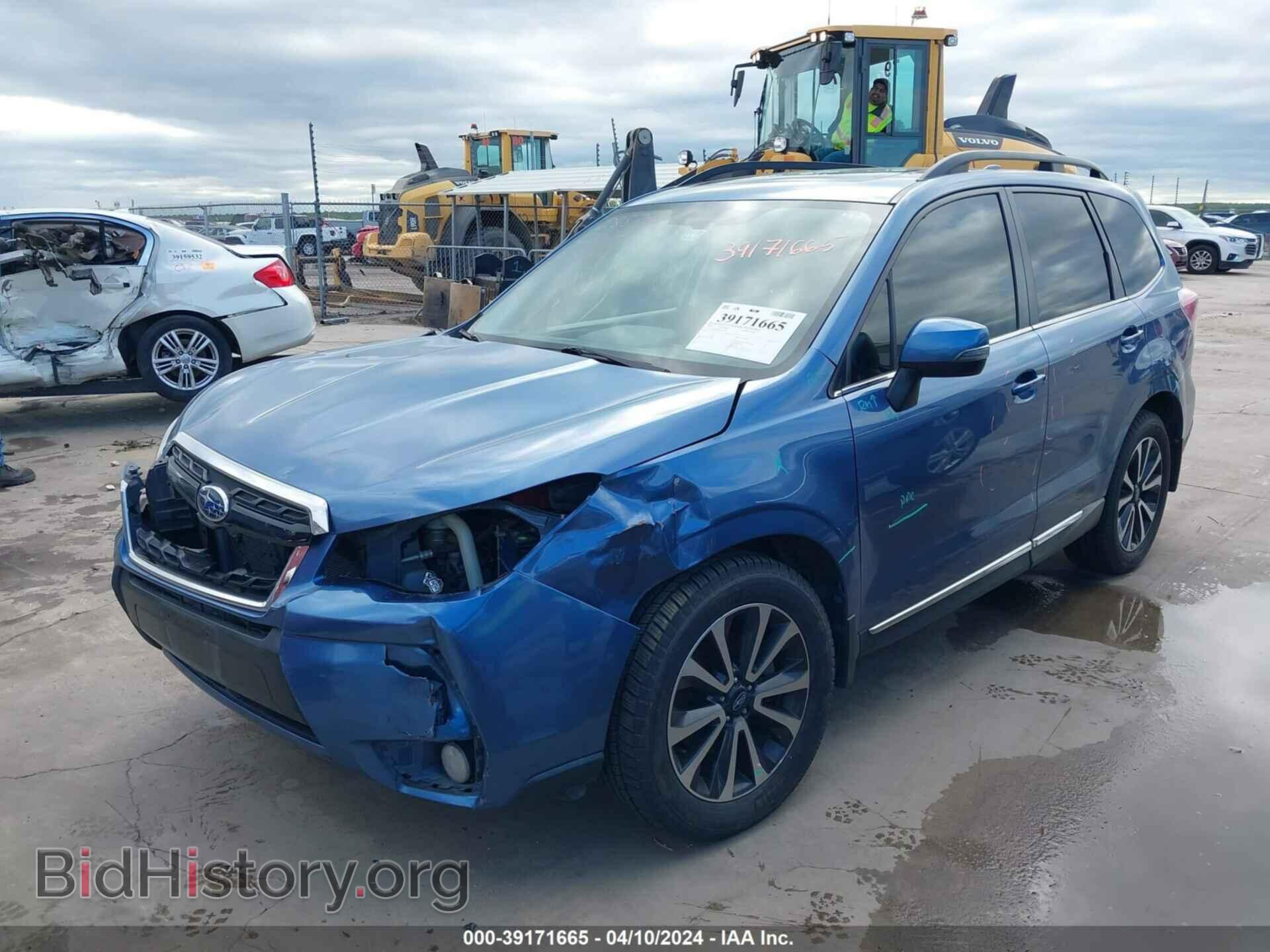 2017 SUBARU FORESTER - VIN: JF2SJGTC3HH403473 - Фото 2