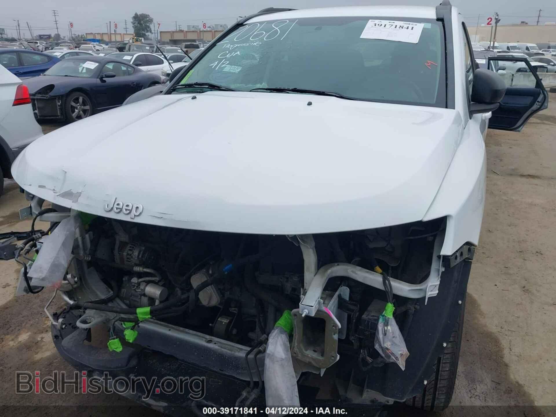 2016 JEEP COMPASS - VIN: 1C4NJCBA2GD615839 - Фото 6