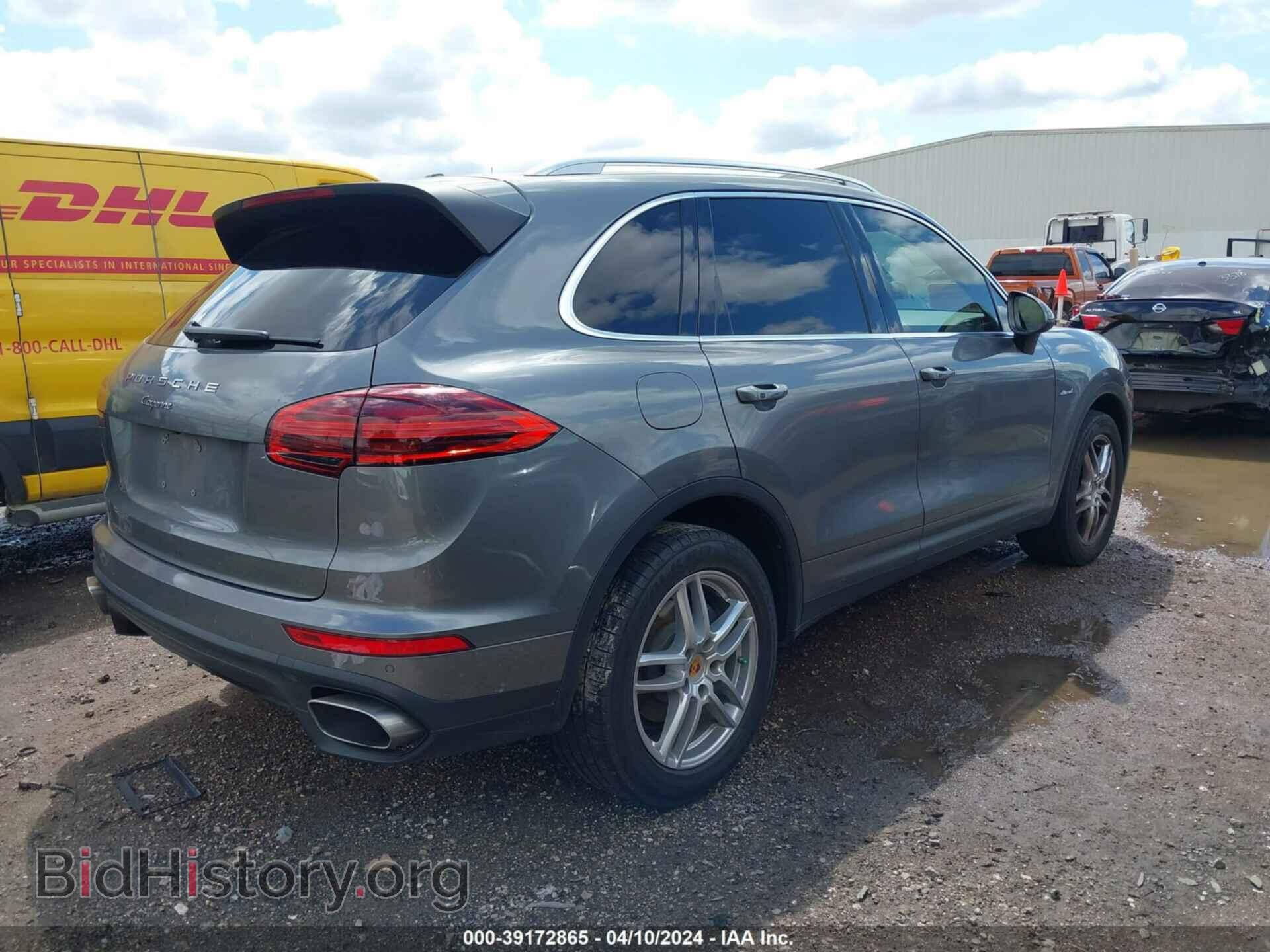 2016 PORSCHE CAYENNE - VIN: WP1AF2A25GKA41686 - Фото 4