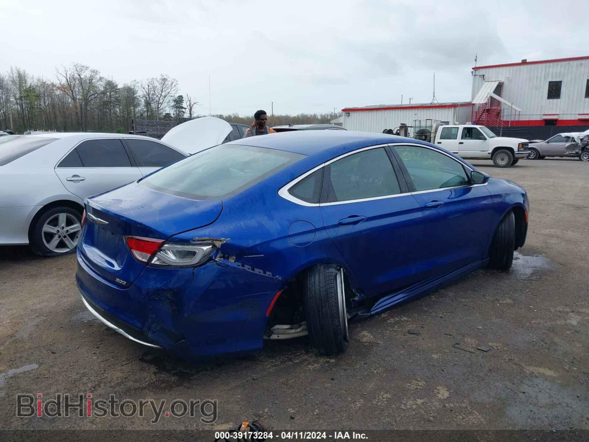 2015 CHRYSLER 200 - VIN: 1C3CCCAB0FN677250 - Photo 4