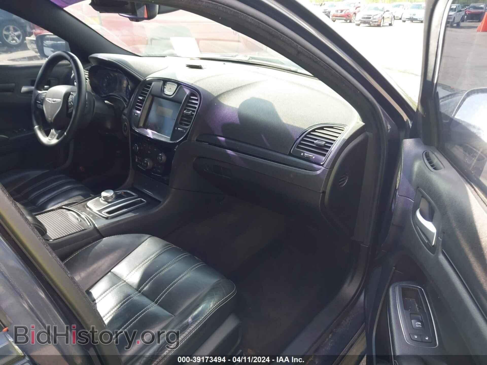 2016 CHRYSLER 300 - VIN: 2C3CCAGG4GH248646 - Фото 5
