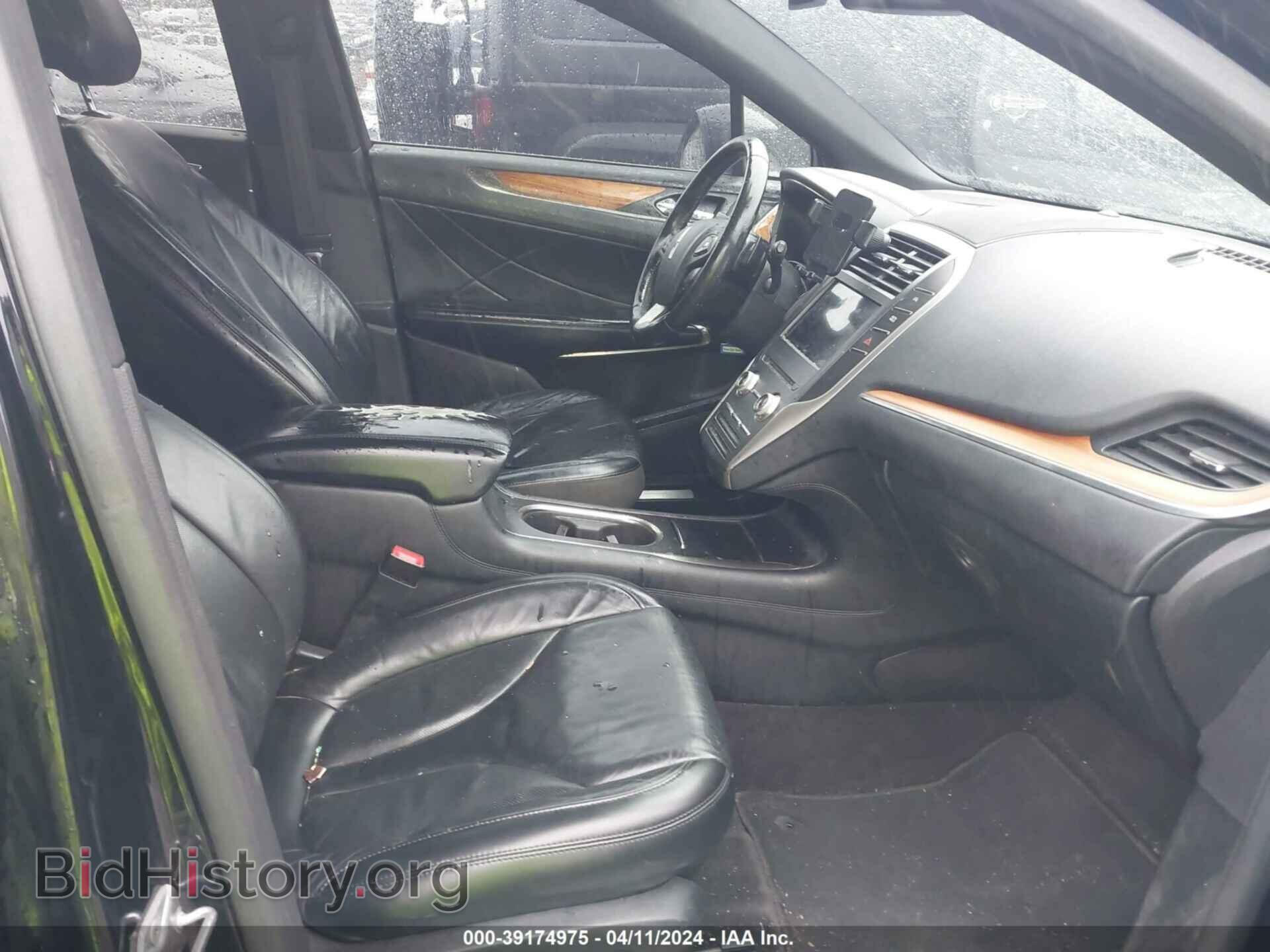 2017 LINCOLN MKC - VIN: 5LMCJ2C96HUL08741 - Photo 5