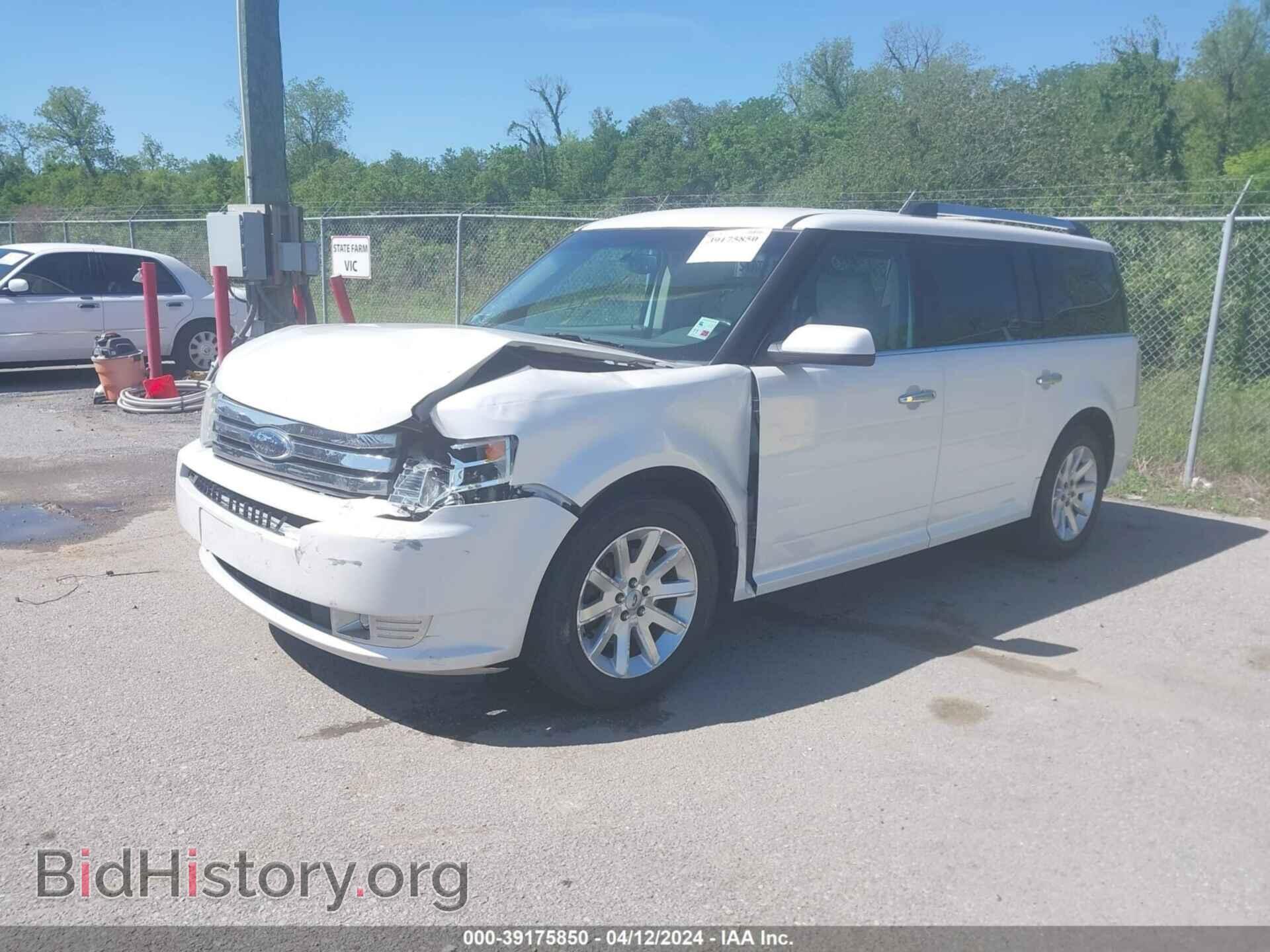 2010 FORD FLEX - VIN: 2FMGK5CC2ABA74611 - Photo 2