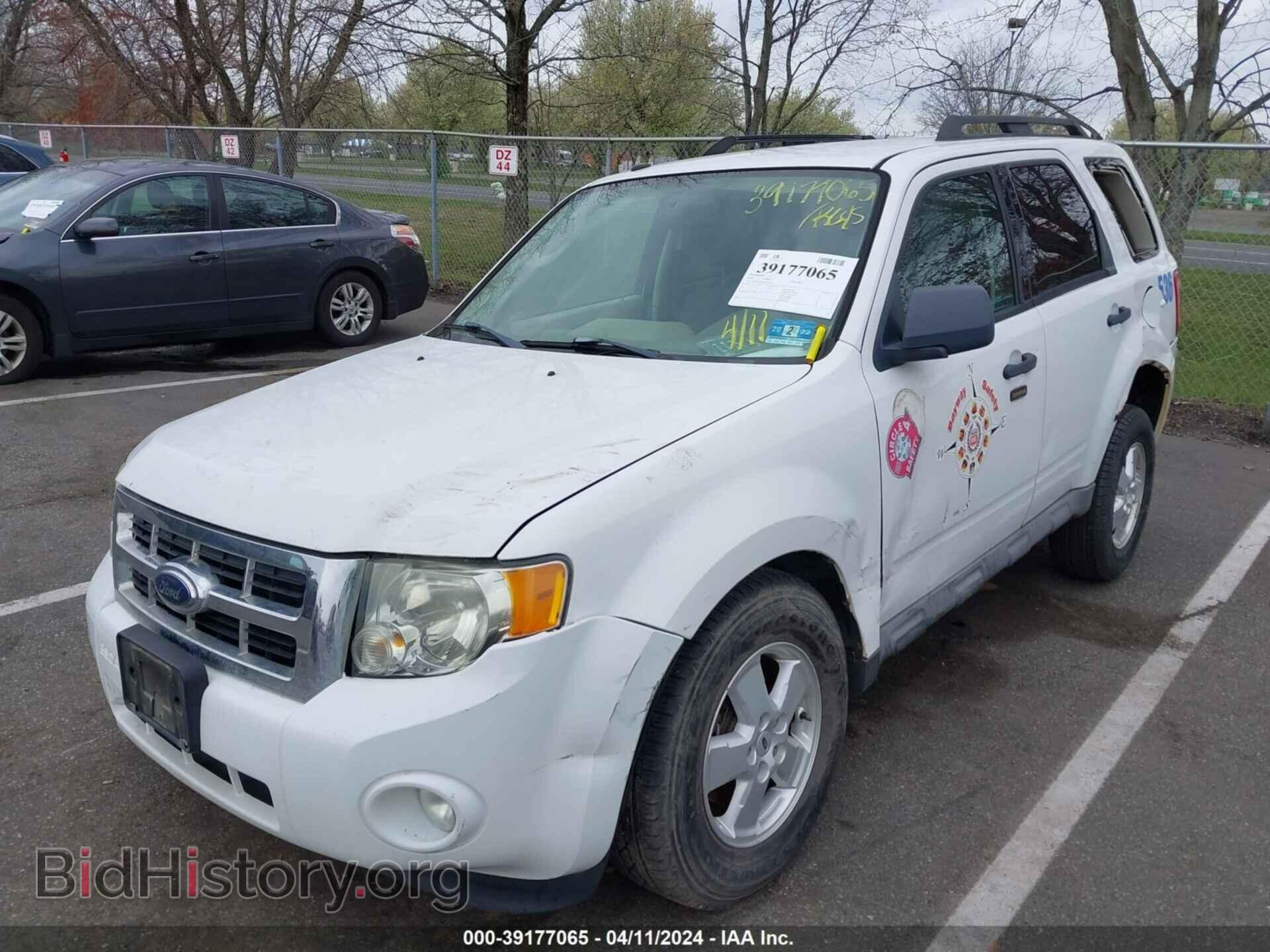2009 FORD ESCAPE - VIN: 1FMCU93G99KB19161 - Фото 2