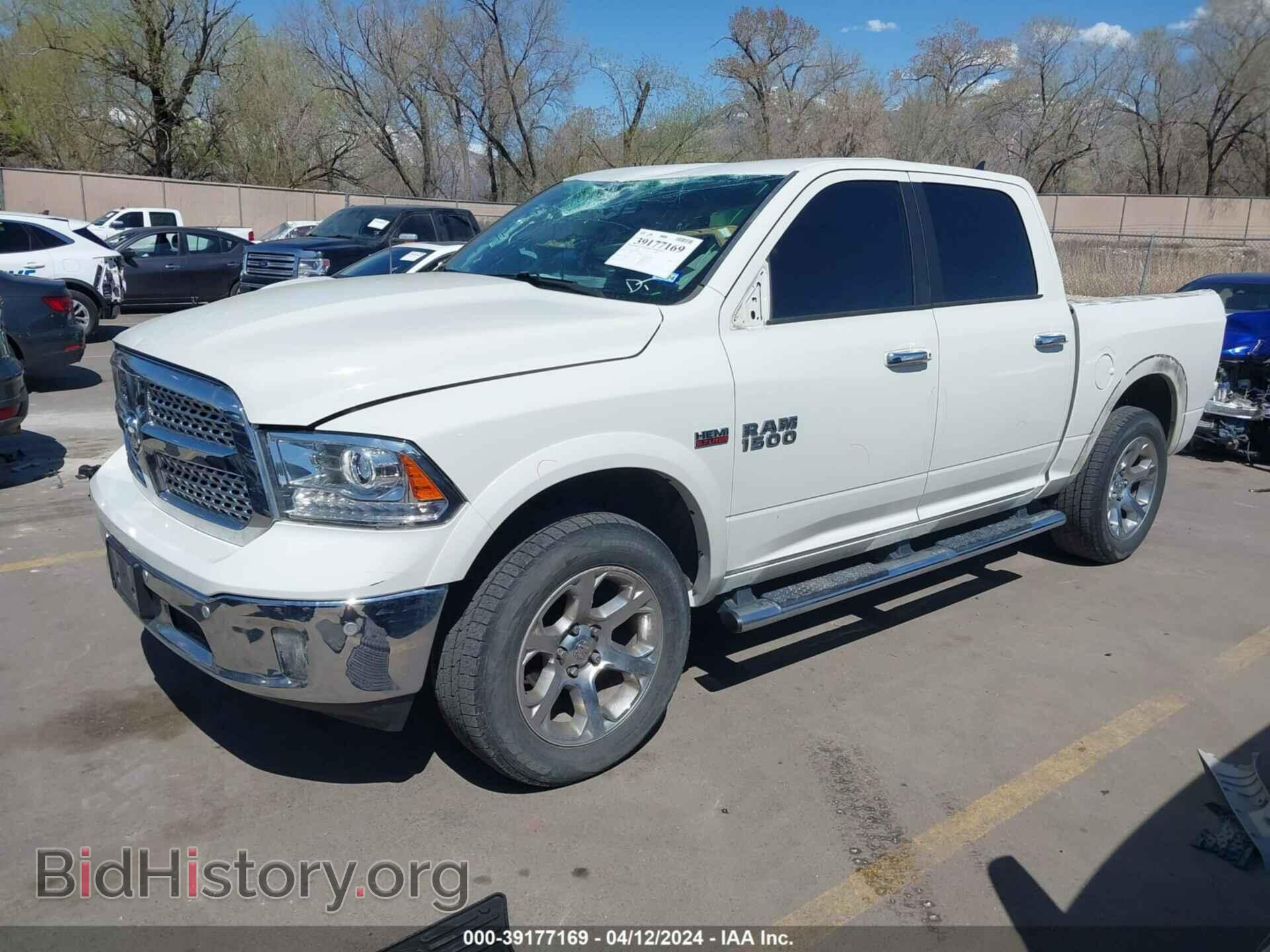 2017 RAM 1500 - VIN: 1C6RR7NT5HS832630 - Фото 2