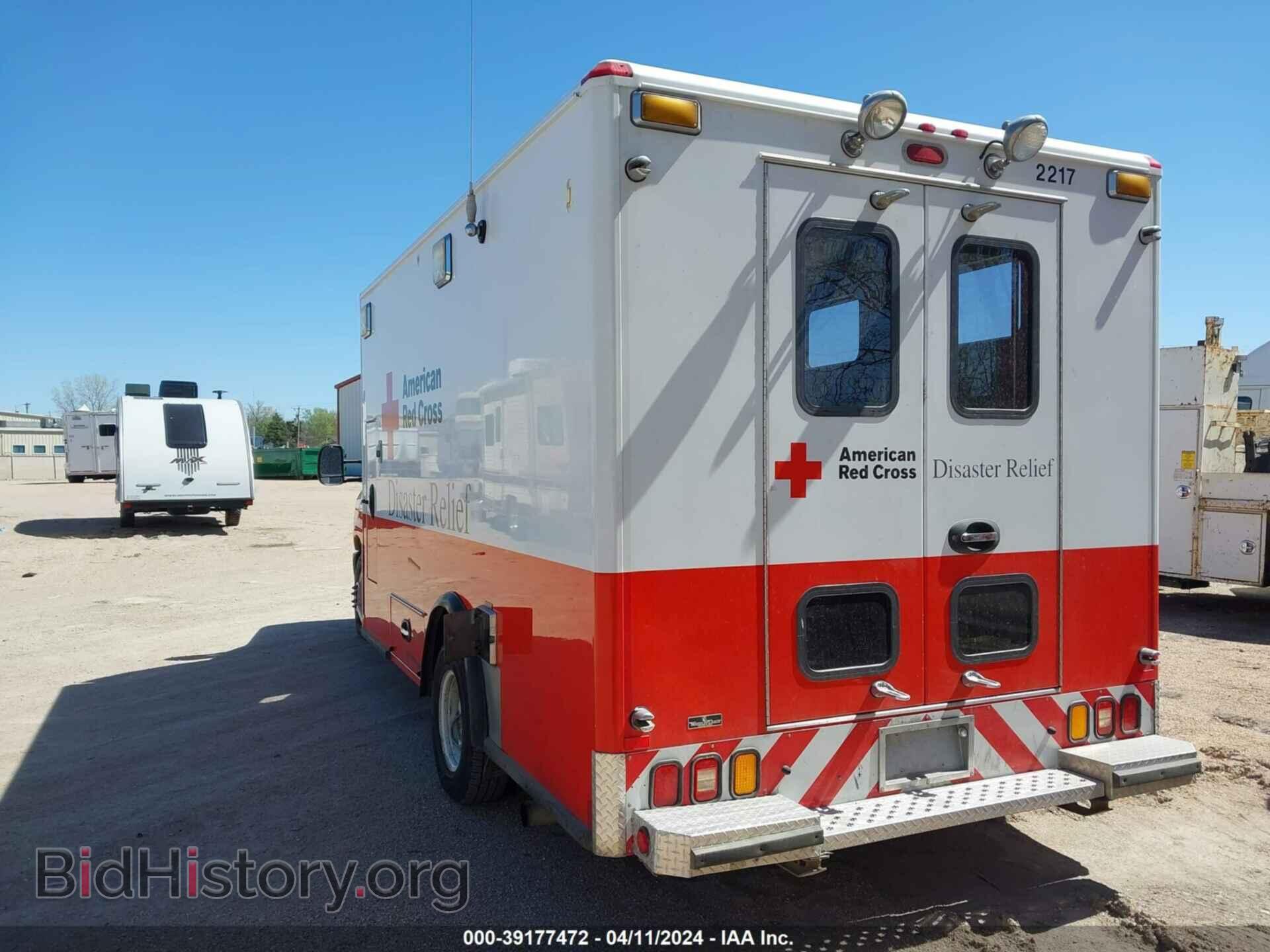 2008 FORD E-450 CUTAWAY - VIN: 1FDXE45P48DB57544 - Фото 3