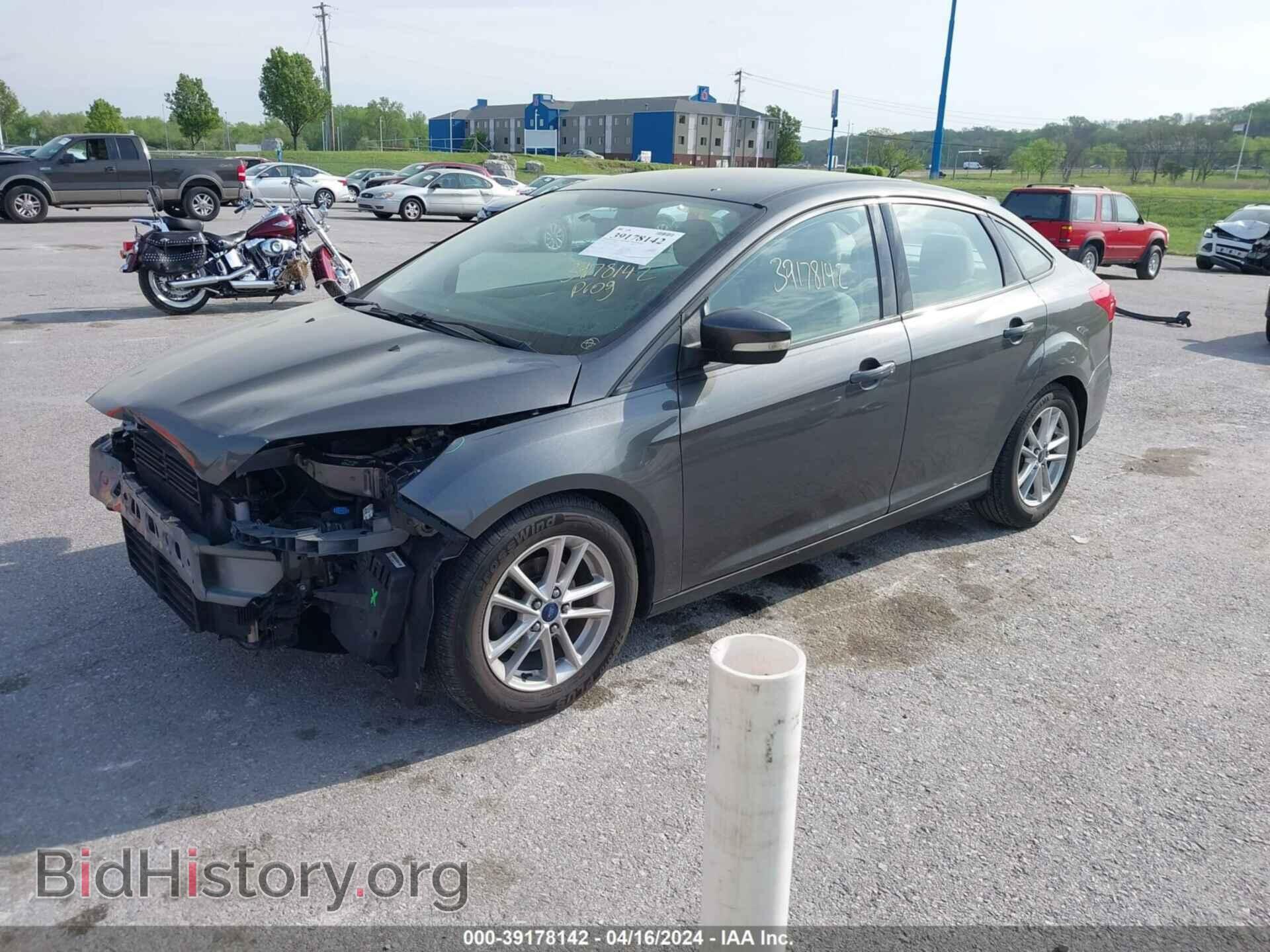2016 FORD FOCUS - VIN: 1FADP3F21GL215957 - Фото 2