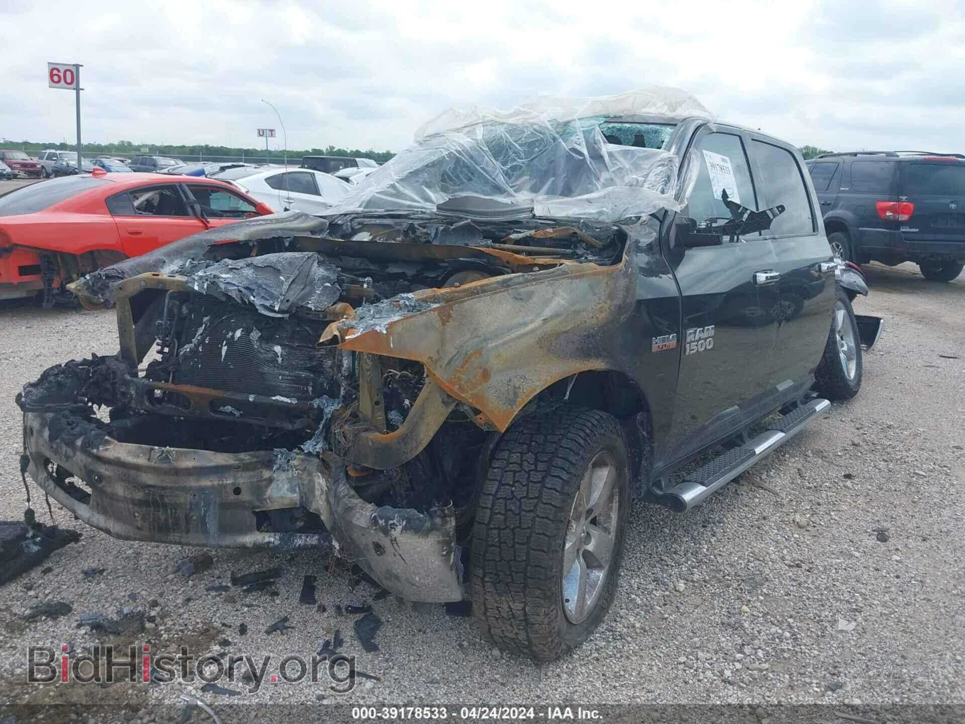 2017 RAM 1500 - VIN: 1C6RR7LT6HS546899 - Фото 2