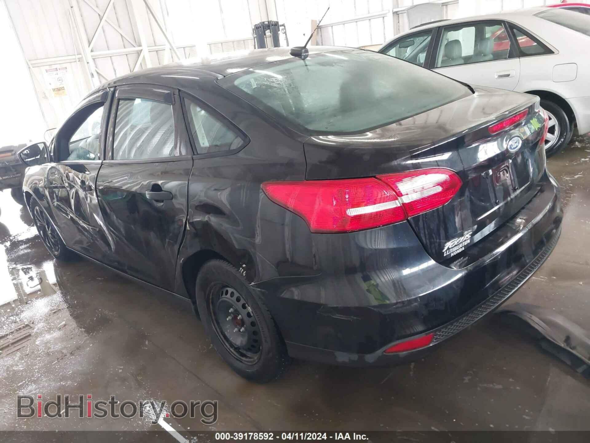 2017 FORD FOCUS - VIN: 1FADP3E26HL289202 - Фото 3