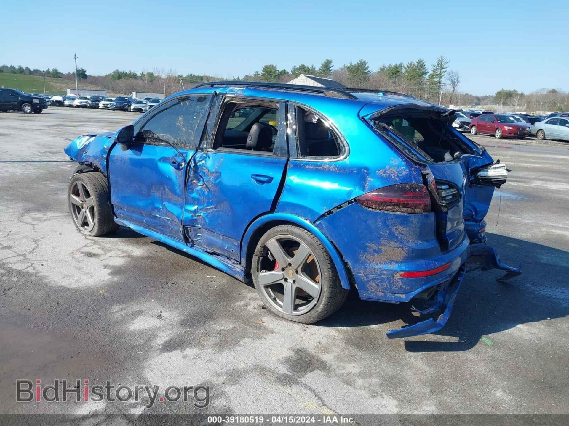 2017 PORSCHE CAYENNE - VIN: WP1AD2A22HLA83833 - Фото 3