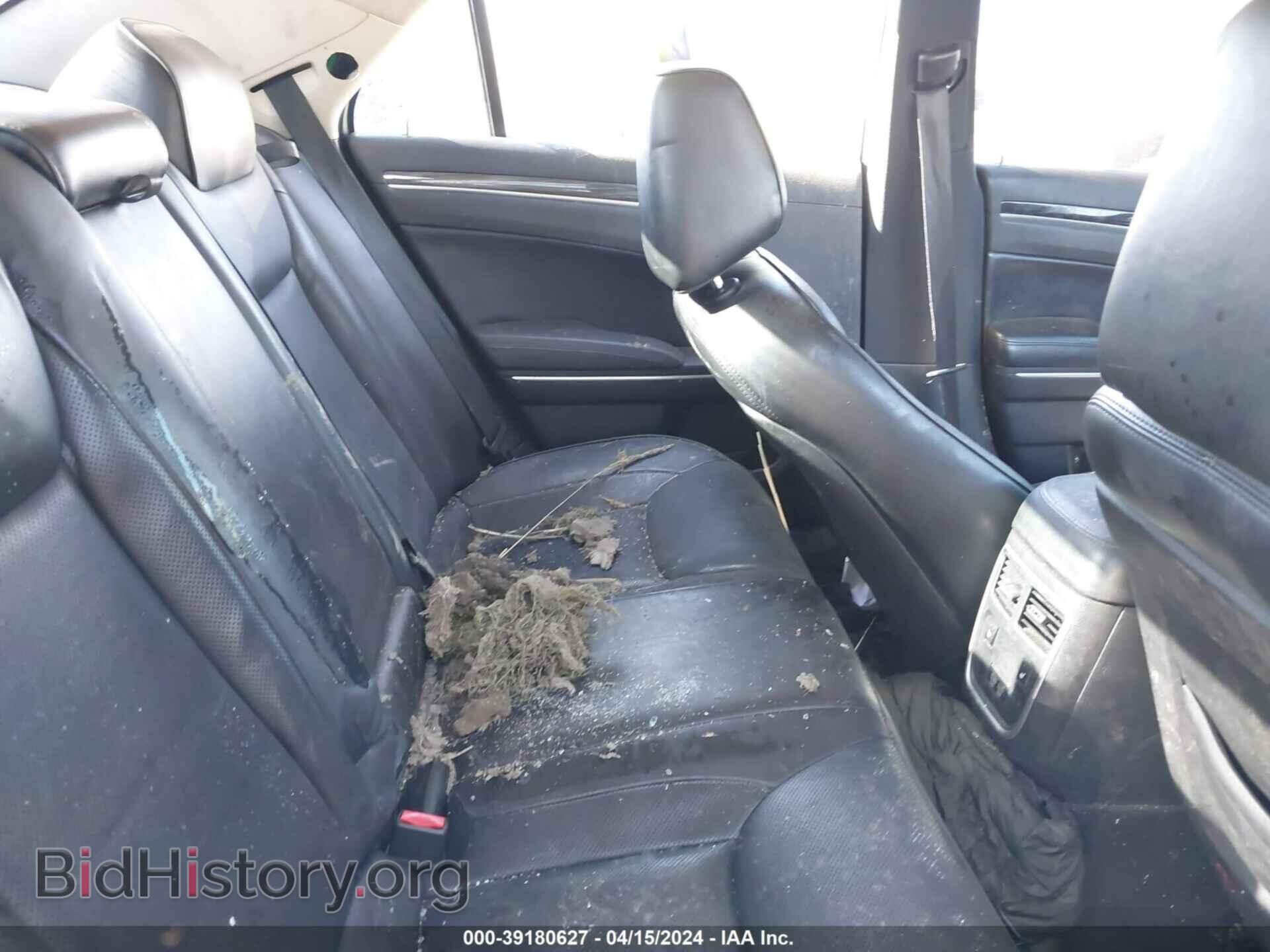 2019 CHRYSLER 300 - VIN: 2C3CCAEG8KH555703 - Фото 8