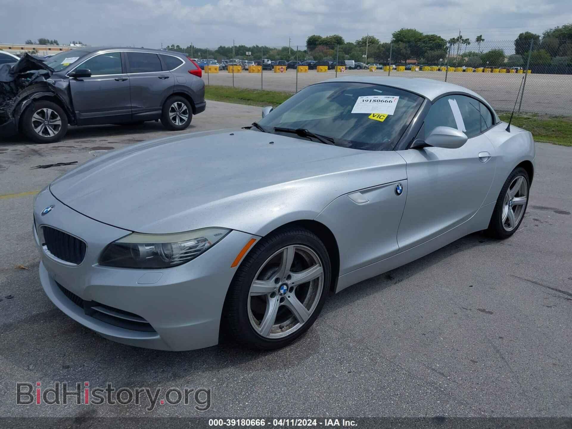 2011 BMW Z4 - VIN: WBALM5C53BE378564 - Фото 2