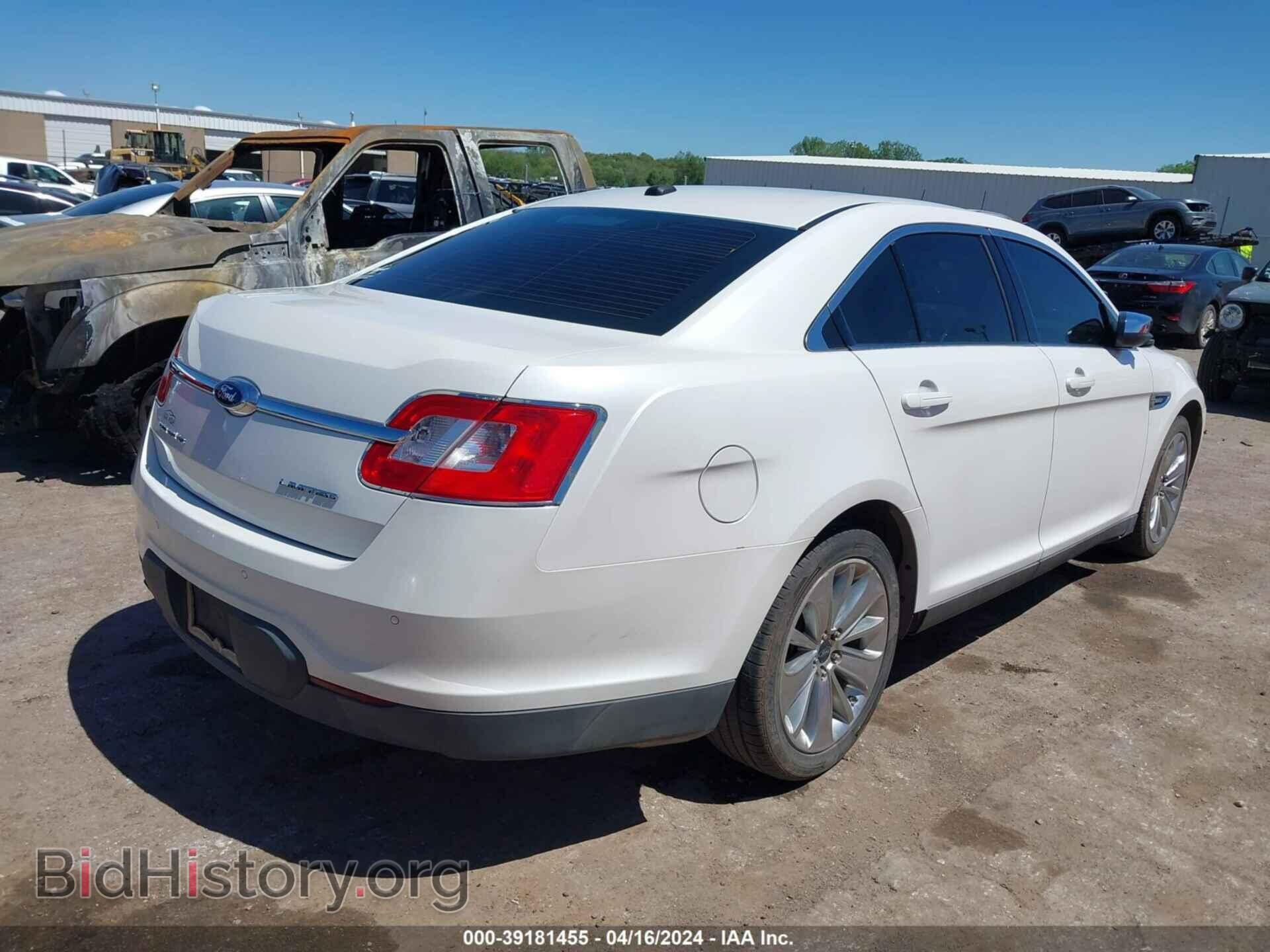 2011 FORD TAURUS - VIN: 1FAHP2FWXBG123715 - Photo 4