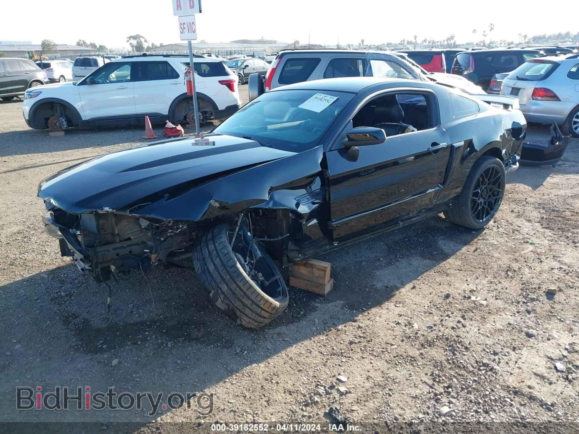 2012 FORD MUSTANG - VIN: 1ZVBP8CF9C5261103 - Фото 2