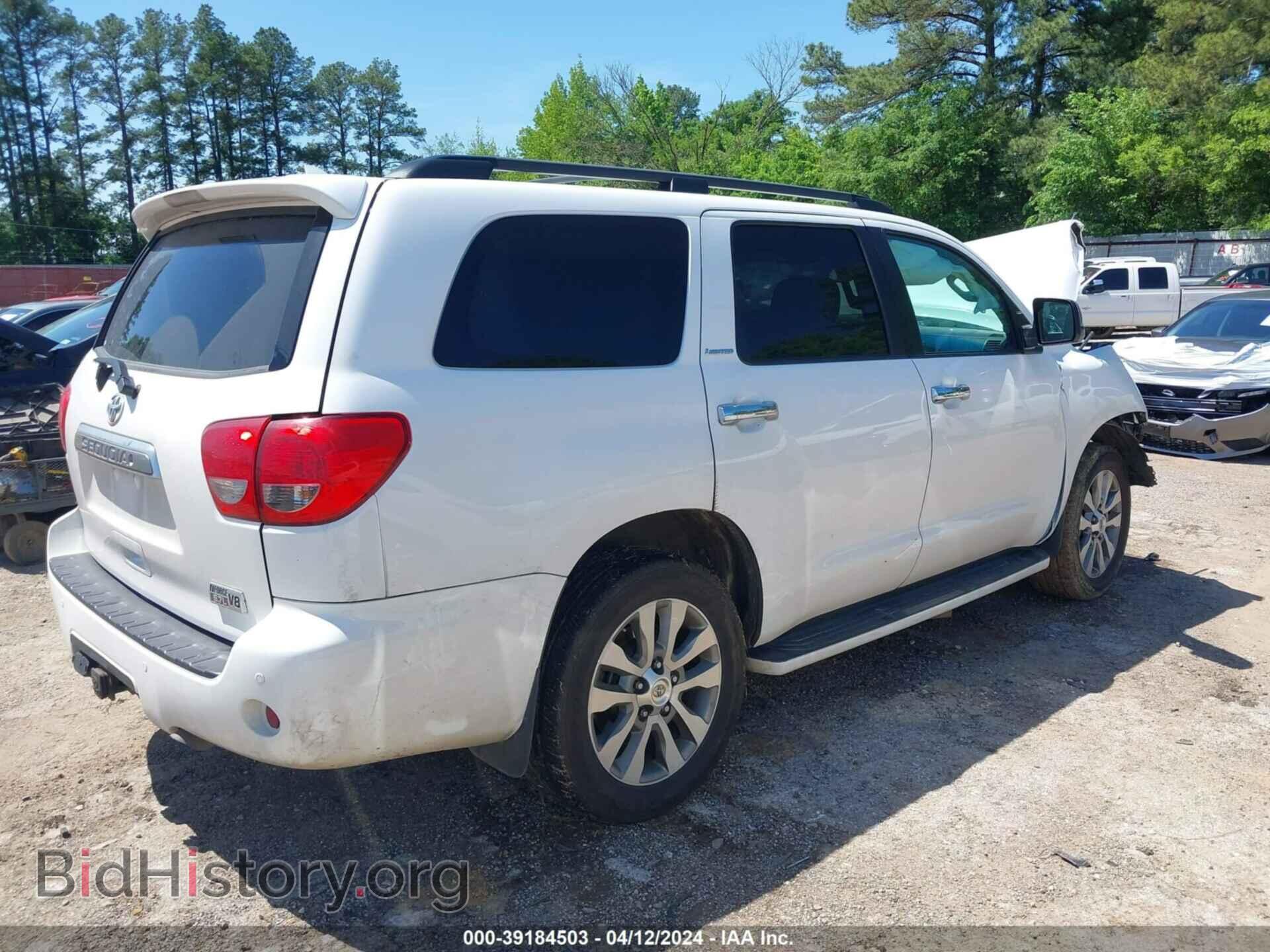 2017 TOYOTA SEQUOIA - VIN: 5TDKY5G14HS068033 - Фото 4