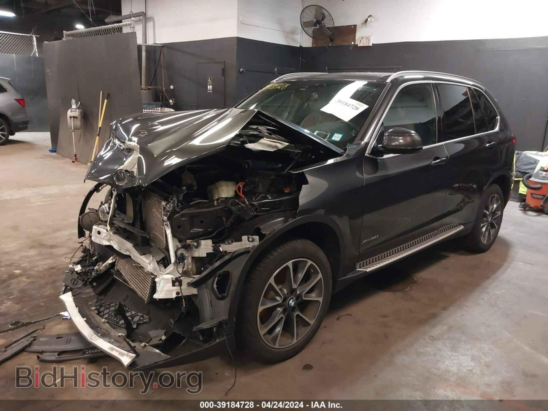 2018 BMW X5 - VIN: 5UXKR0C5XJ0Y02027 - Фото 2