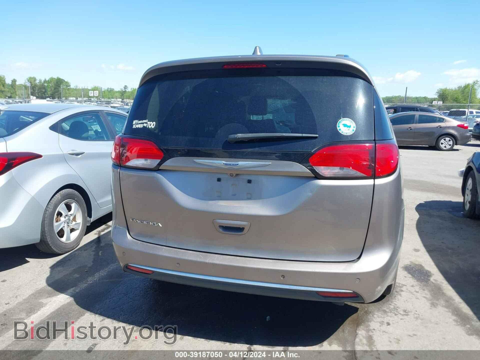 2017 CHRYSLER PACIFICA - VIN: 2C4RC1EG3HR850667 - Фото 17