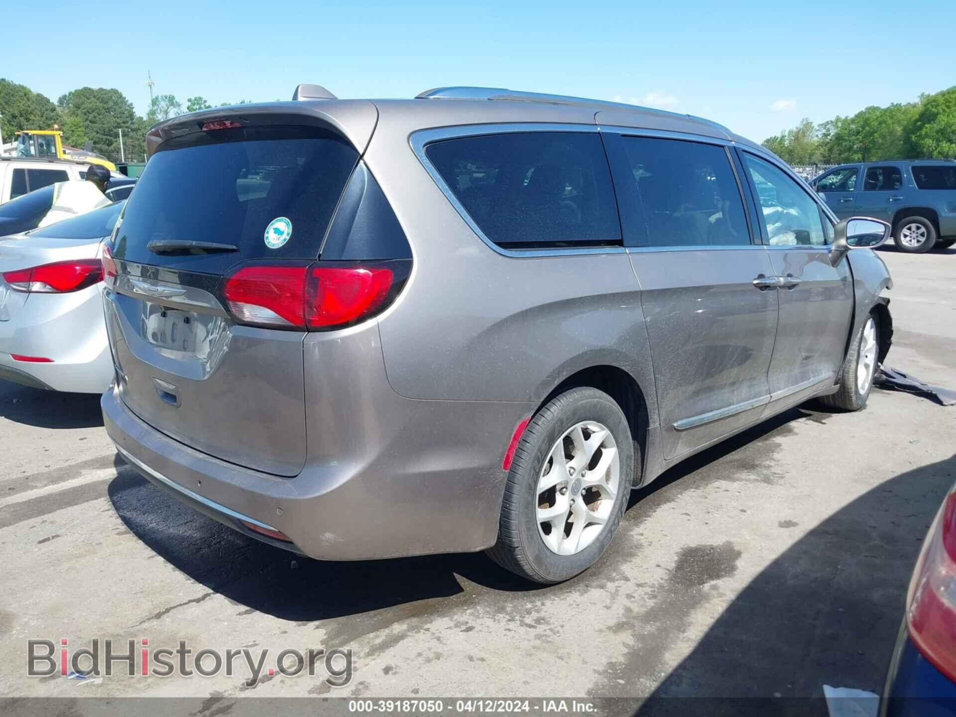 2017 CHRYSLER PACIFICA - VIN: 2C4RC1EG3HR850667 - Фото 4