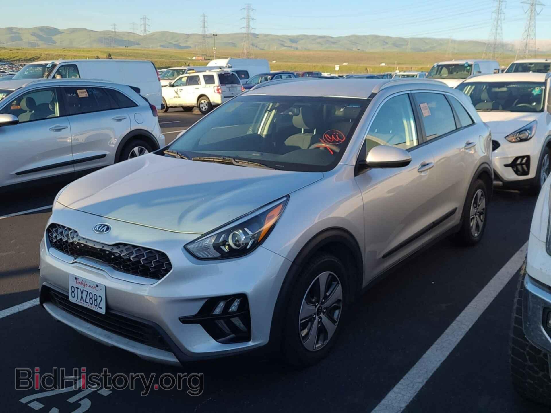 2020 KIA NIRO - VIN: KNDCB3LC2L5400597 - Фото 2