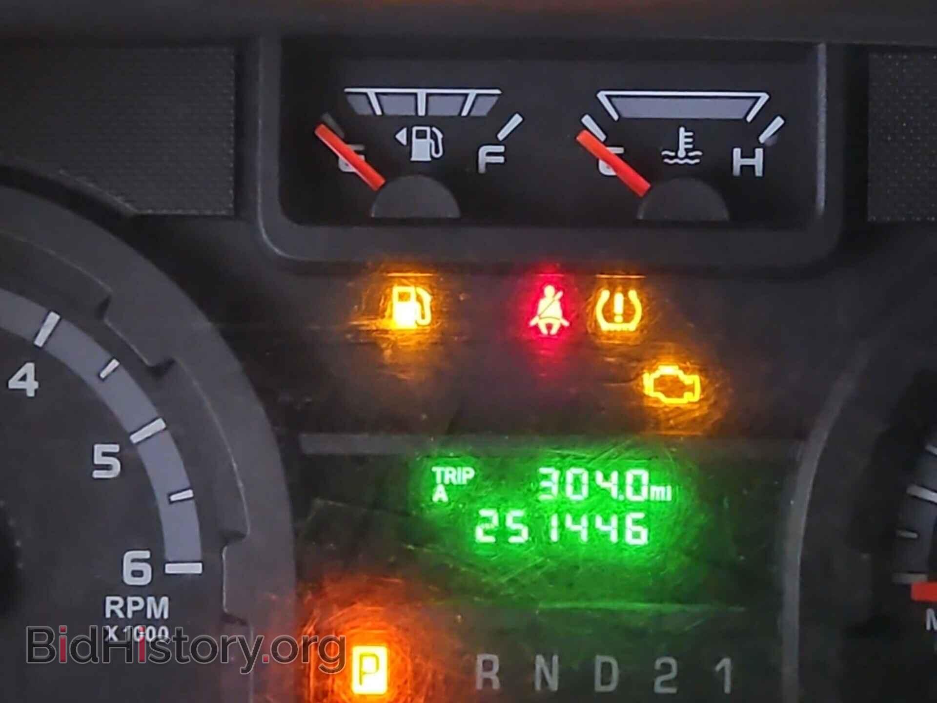 2010 FORD E-150 - VIN: 1FTNE1EW1ADA90750 - Фото 2
