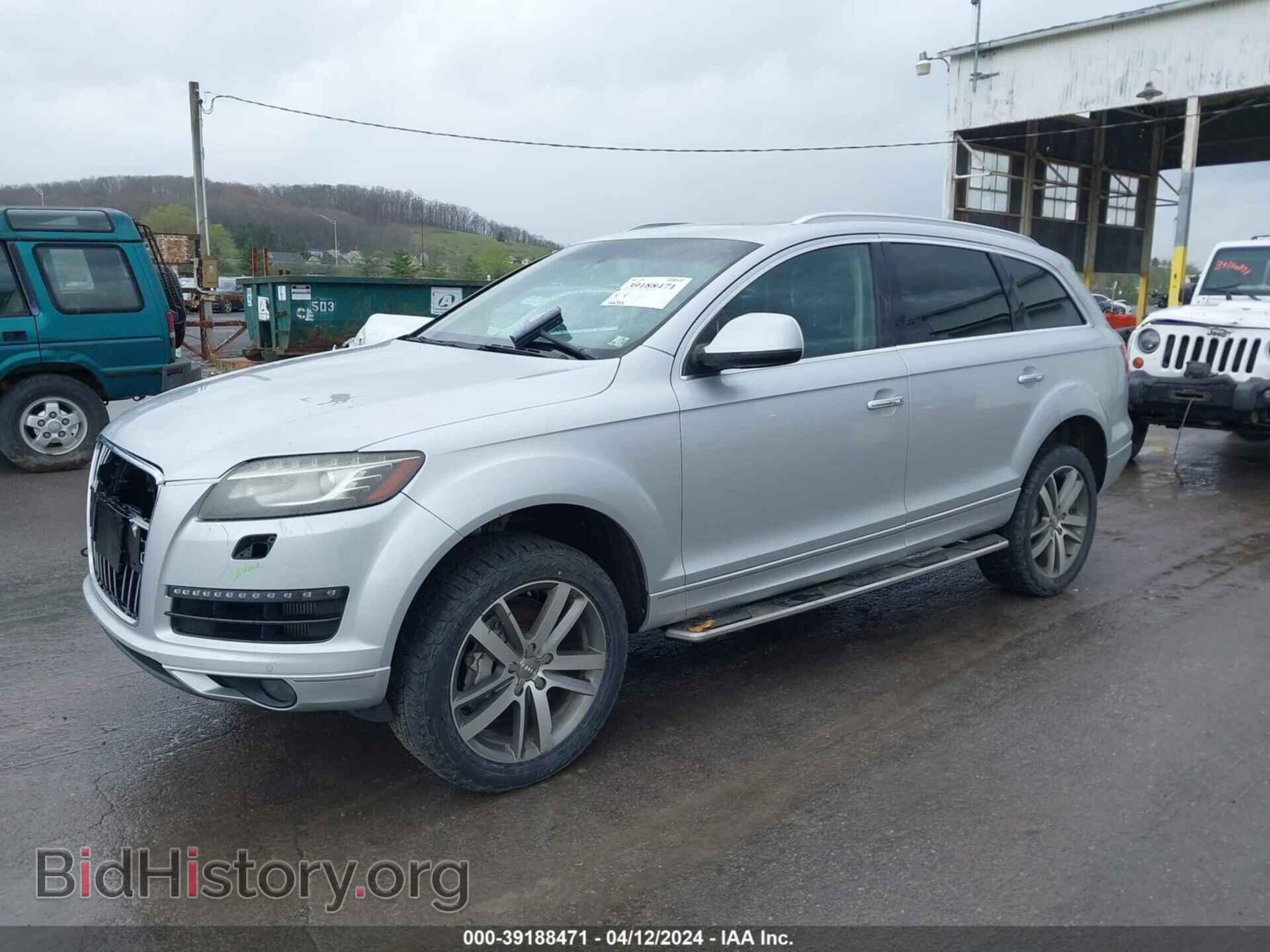 2012 AUDI Q7 - VIN: WA1VMAFE0CD005208 - Фото 2