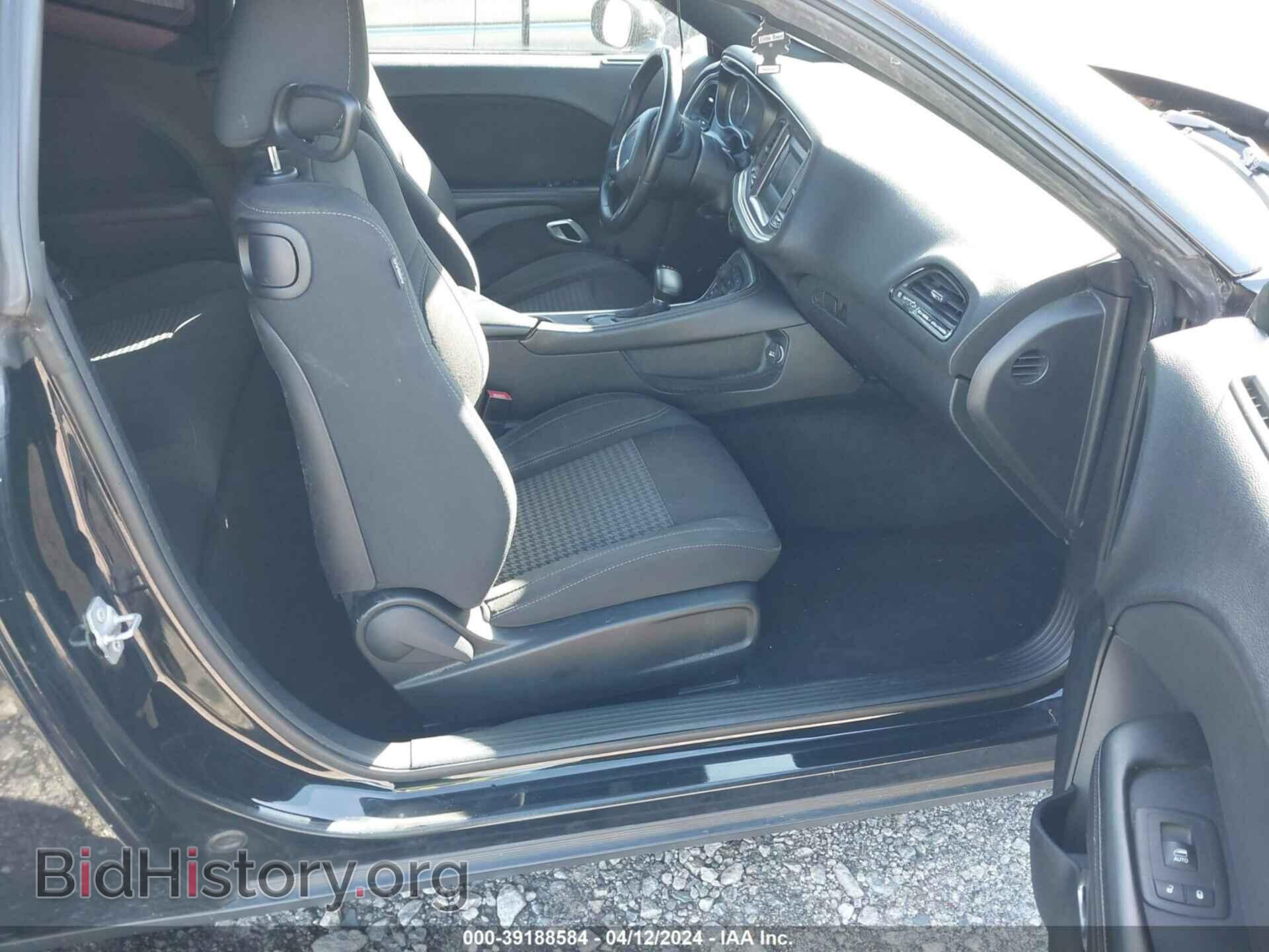 2016 DODGE CHALLENGER - VIN: 2C3CDZAG5GH279733 - Фото 5