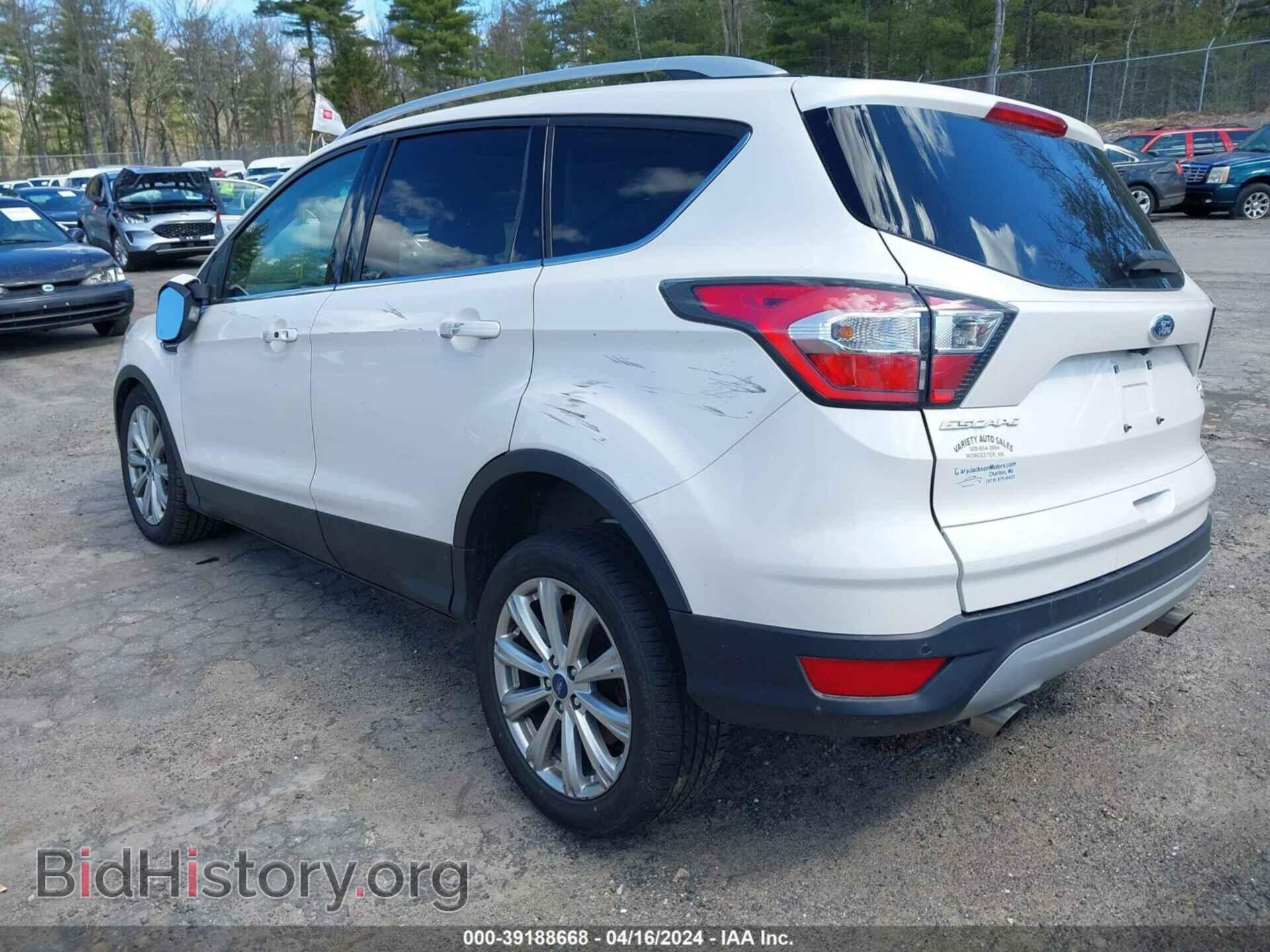 2017 FORD ESCAPE - VIN: 1FMCU9J96HUB39763 - Фото 3