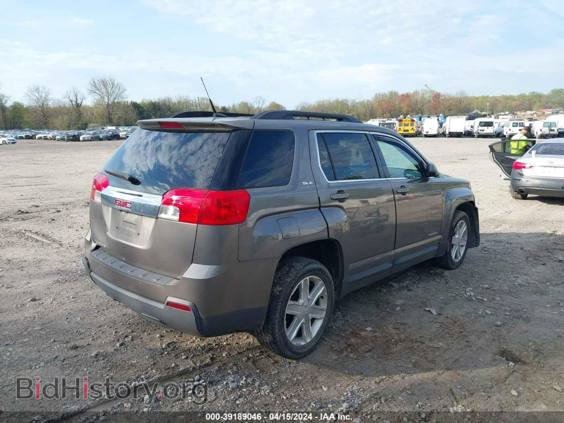 2011 GMC TERRAIN - VIN: 2CTALSEC3B6436589 - Photo 4
