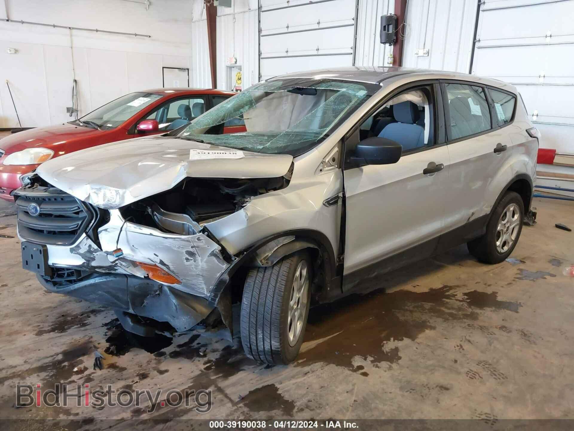 2018 FORD ESCAPE - VIN: 1FMCU0F77JUC34535 - Фото 2