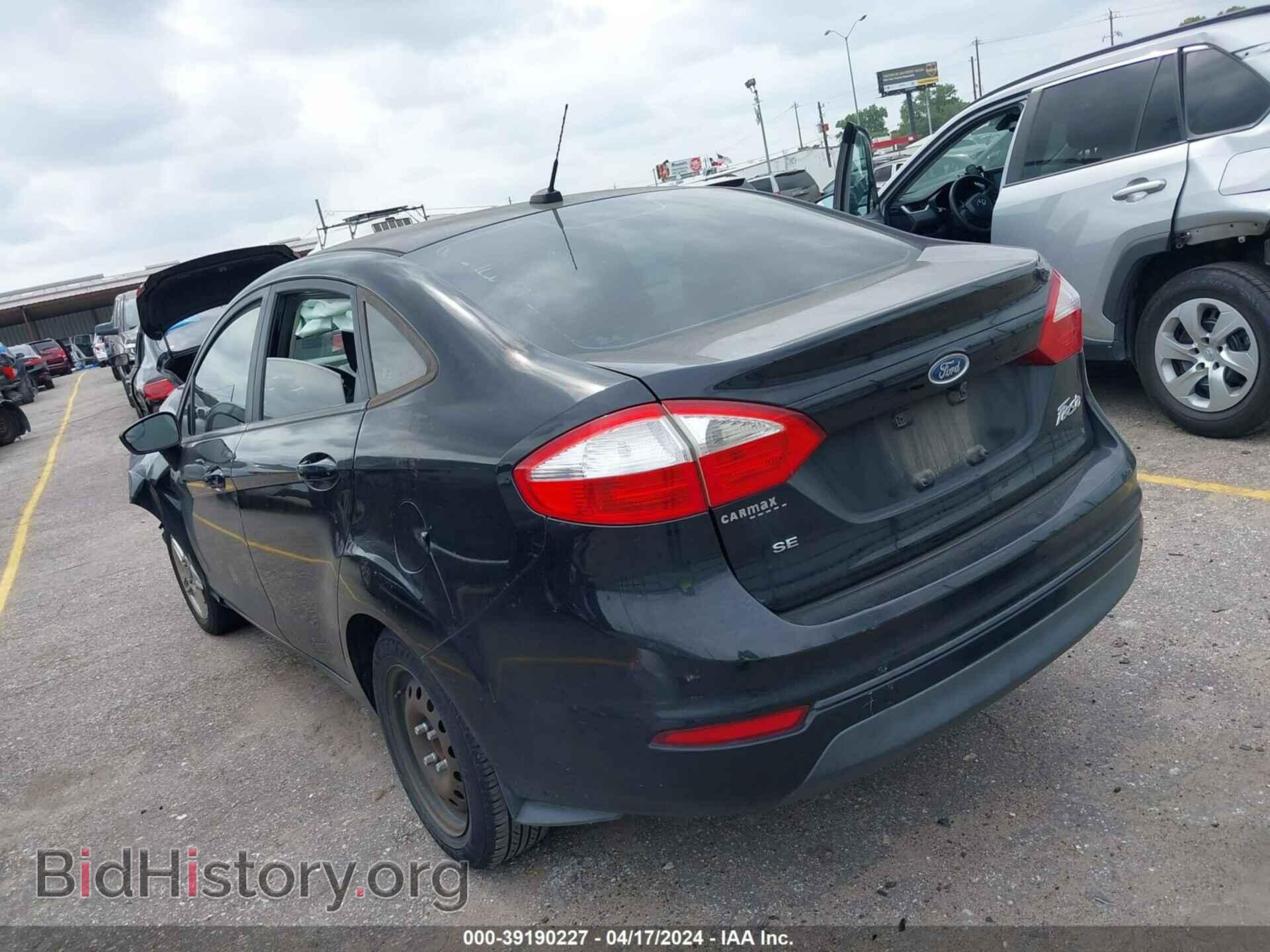 2018 FORD FIESTA - VIN: 3FADP4BJ8JM106484 - Фото 3