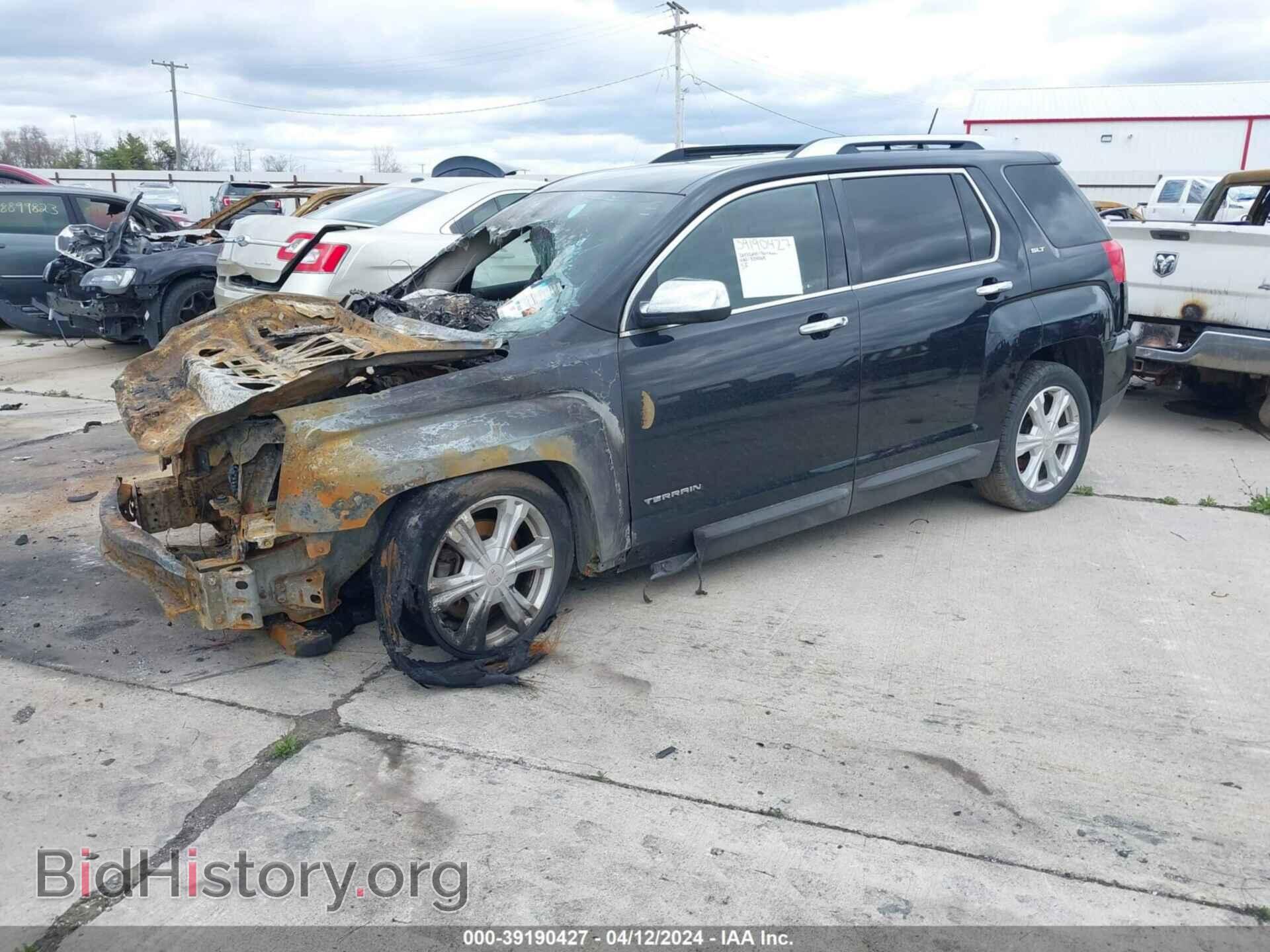 2017 GMC TERRAIN - VIN: 2GKFLUEK7H6324069 - Photo 2