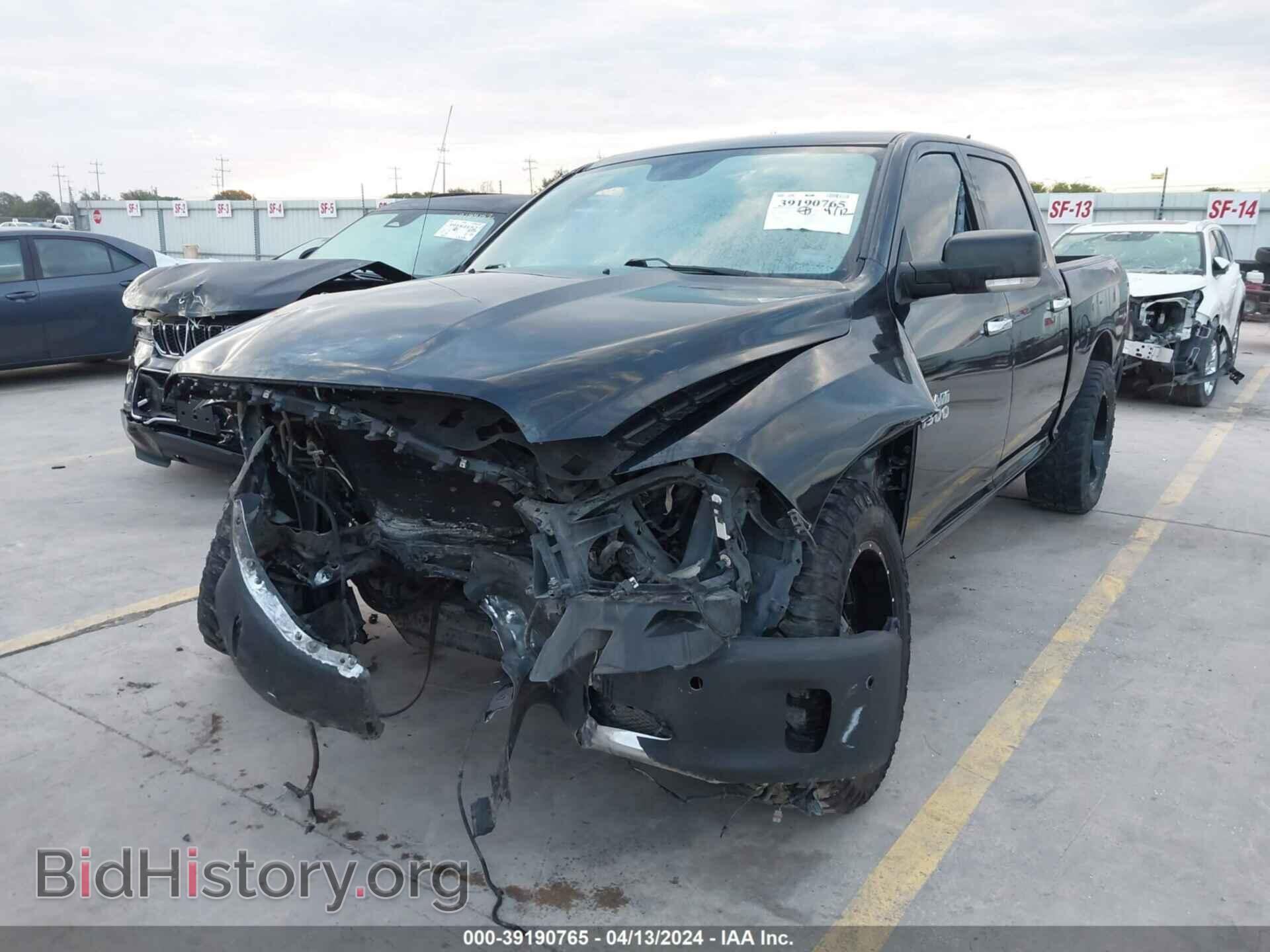 2017 RAM 1500 - VIN: 1C6RR6LT8HS556473 - Фото 2