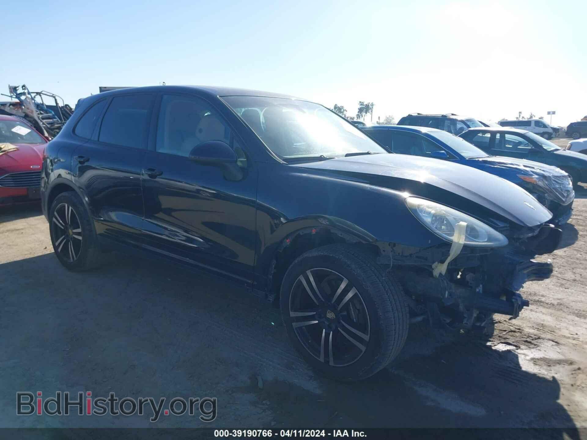Фотография WP1AA2A23CLA11900 - PORSCHE CAYENNE 2012