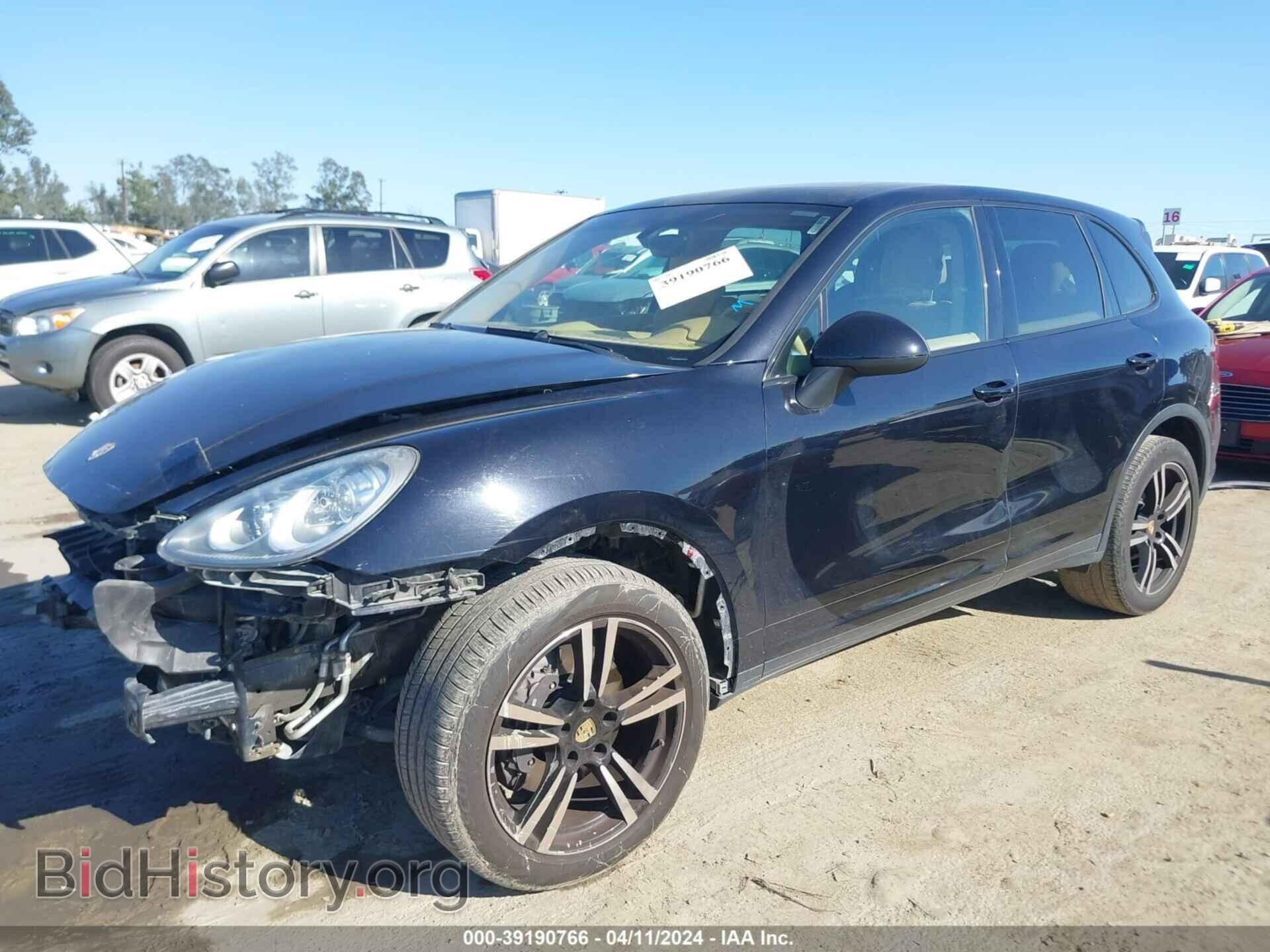 2012 PORSCHE CAYENNE - VIN: WP1AA2A23CLA11900 - Фото 2